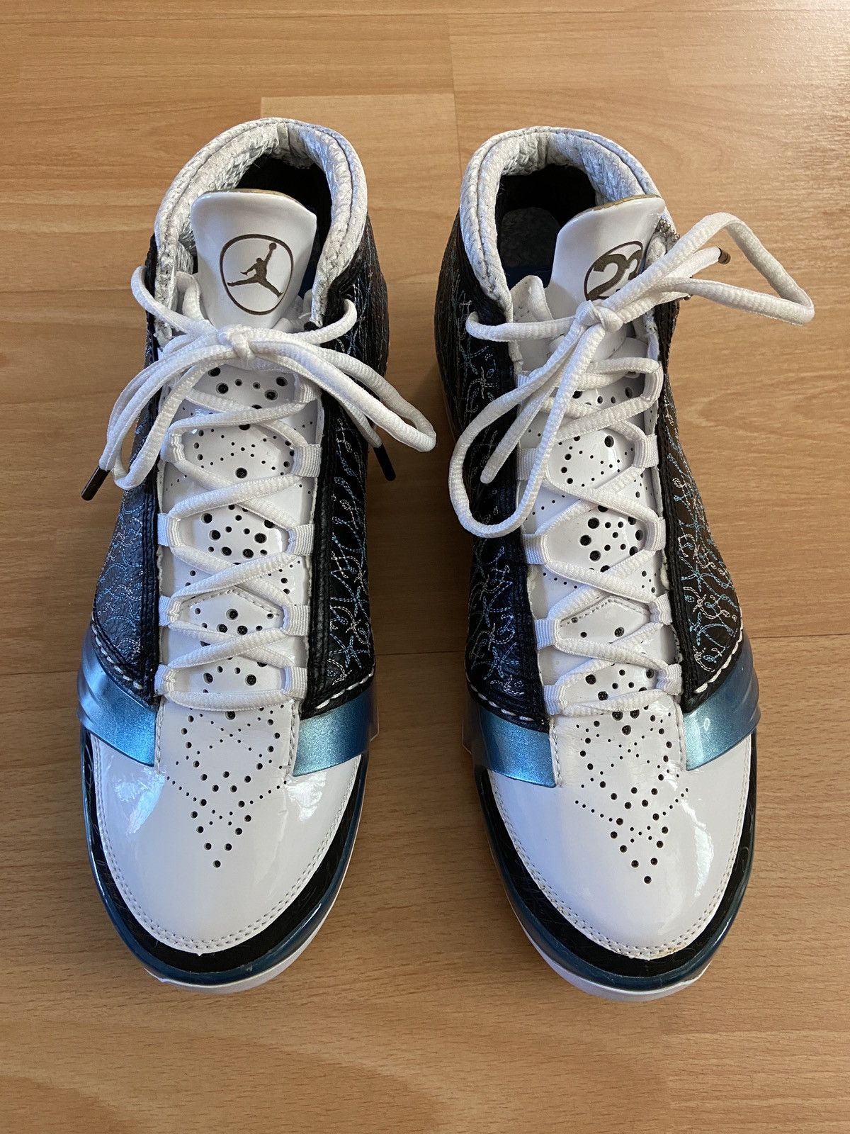 Jordan Brand OG Air Jordan 23 ‘UNC’ Size US 11 / EU 44 - 3 Thumbnail