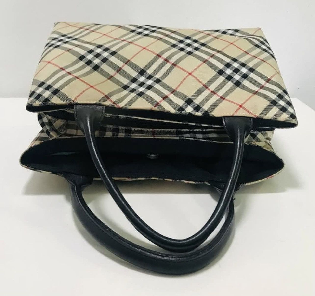 Burberry BURBERRY BLIE LABLE NOVA CHECK HAND BAG NYLON Size ONE SIZE - 2 Thumbnail