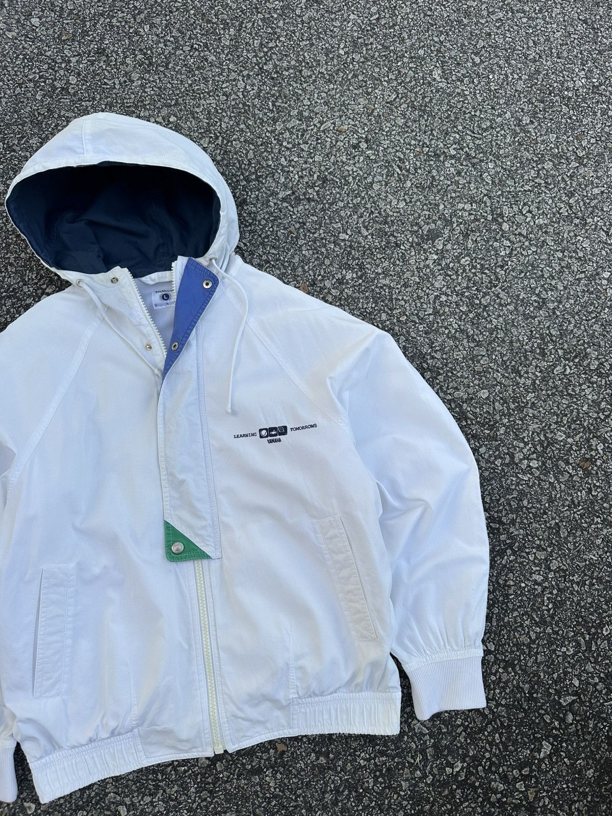 Vintage 🪖Vintage Yamaha Sport Style All White Bomber Jacket Size US M / EU 48-50 / 2 - 6 Thumbnail