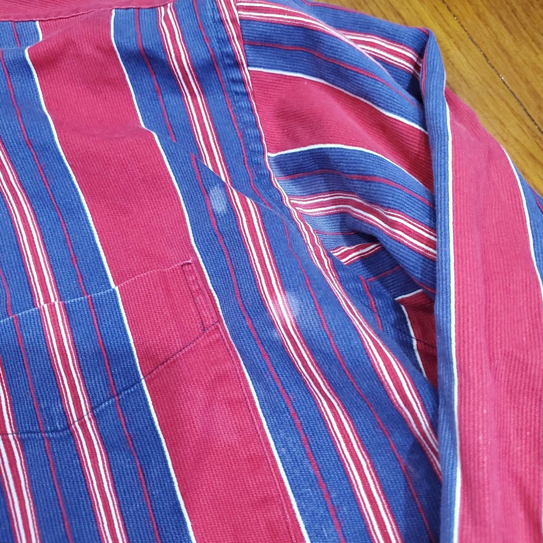 Tommy Hilfiger VINTAGE Tommy Hilfiger Shirt Mens L Red Corduroy Stripe Button-Down Size US L / EU 52-54 / 3 - 5 Thumbnail
