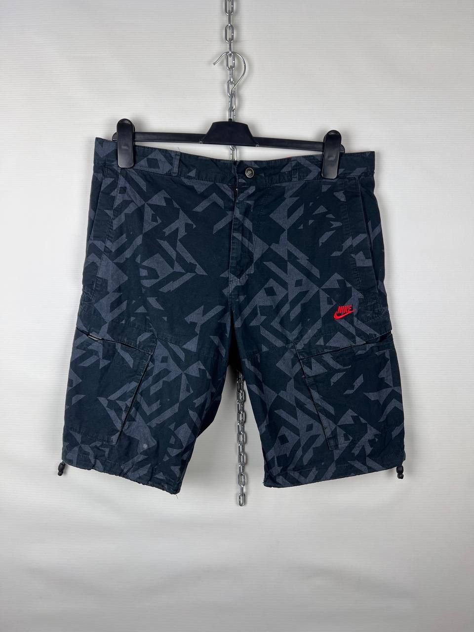 Nike Nike vintage cargo shorts size 30 S Size US 30 / EU 46 - 1 Thumbnail