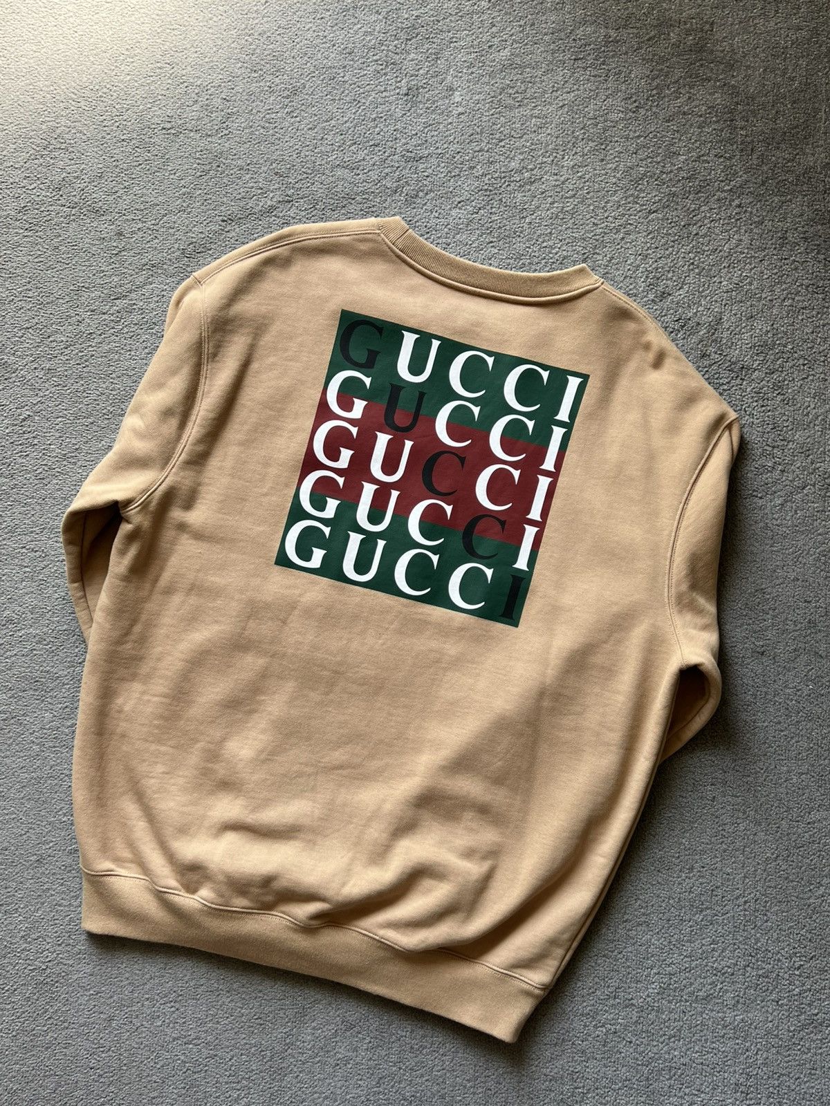 Gucci Sweatshirt Gucci Back Logo Crew Neck New Collection Size US M / EU 48-50 / 2 - 2 Thumbnail