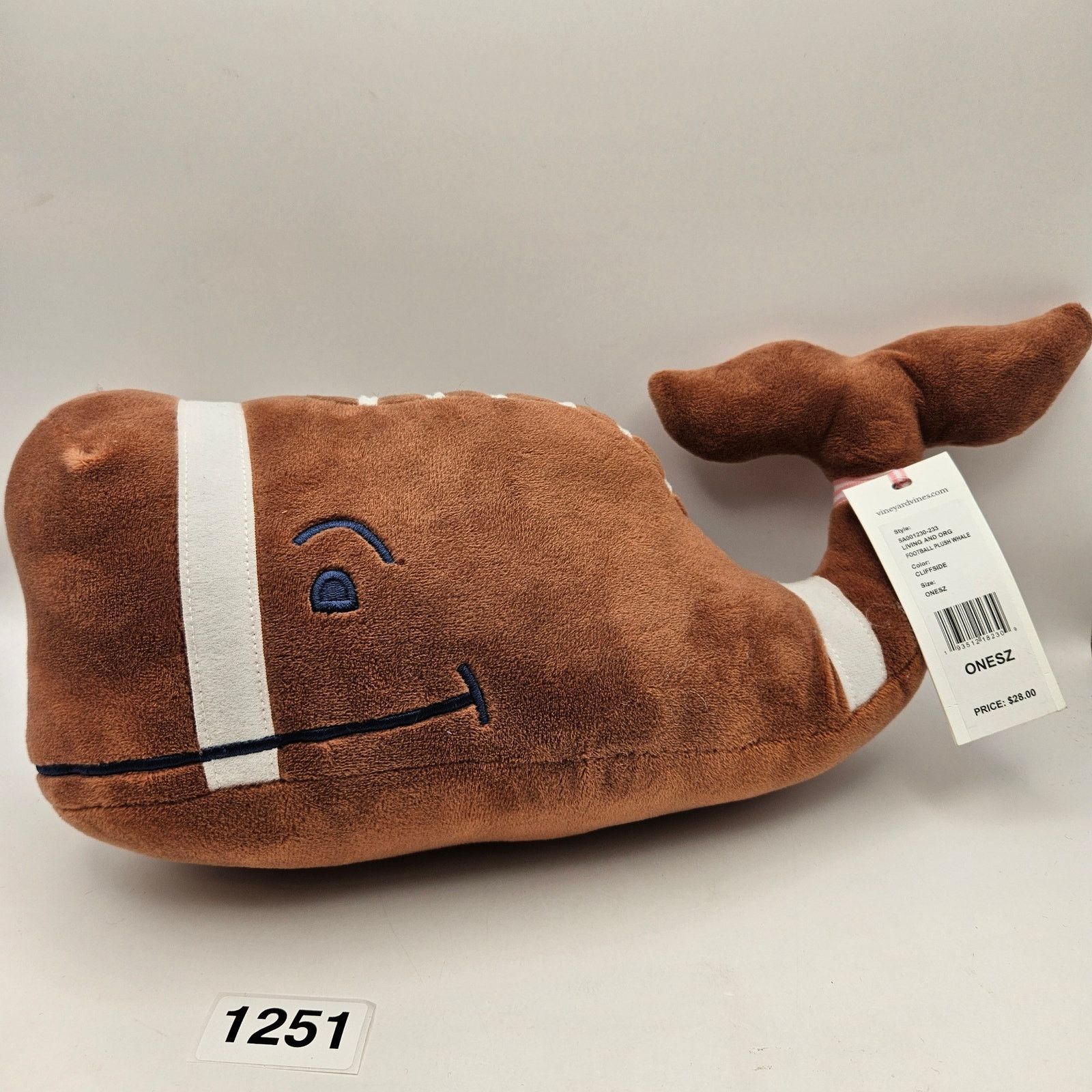 Vineyard Vines VINEYARD VINES WHALE FOOTBALL MASCOT PLUSH 16 INCHES NWT Size ONE SIZE - 2 Thumbnail