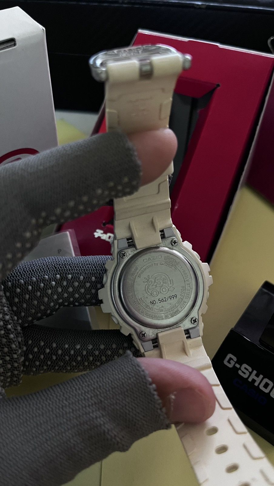 G Shock G-Baby “Choro-Q 25th Anniversary” (GZX-690LV) Size ONE SIZE - 4 Thumbnail