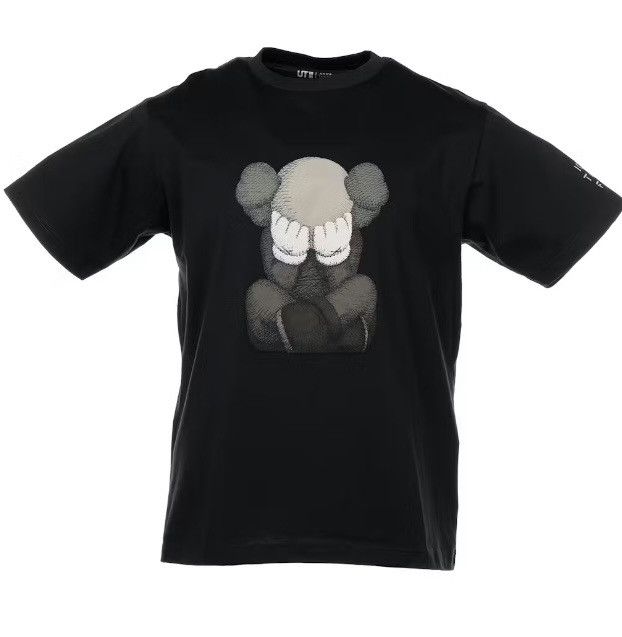 Kaws × Uniqlo KAWS x Uniqlo Tokyo First Tee Size Asian M Size US M / EU 48-50 / 2 - 1 Thumbnail