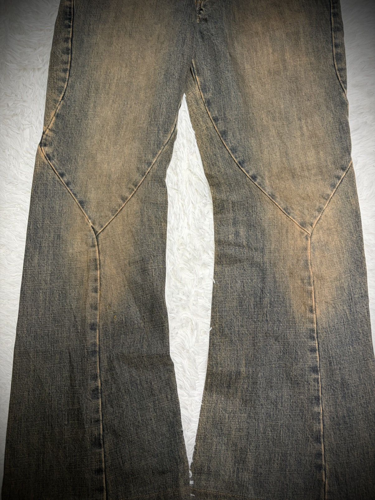 If Six Was Nine Rare Andrew Mackenzie sword knee fringe flared jeans Size US 34 / EU 50 - 2 Thumbnail