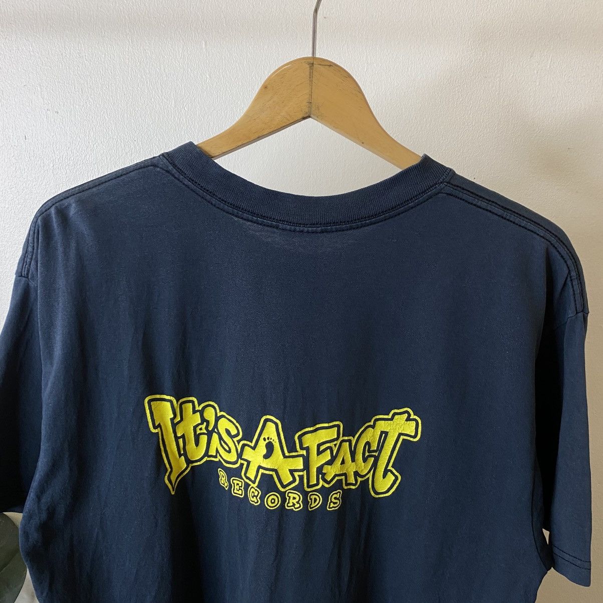 Vintage 2000s No Hitter Japanese Punk Band Its A Fact Records Tshirt Size US L / EU 52-54 / 3 - 9 Thumbnail