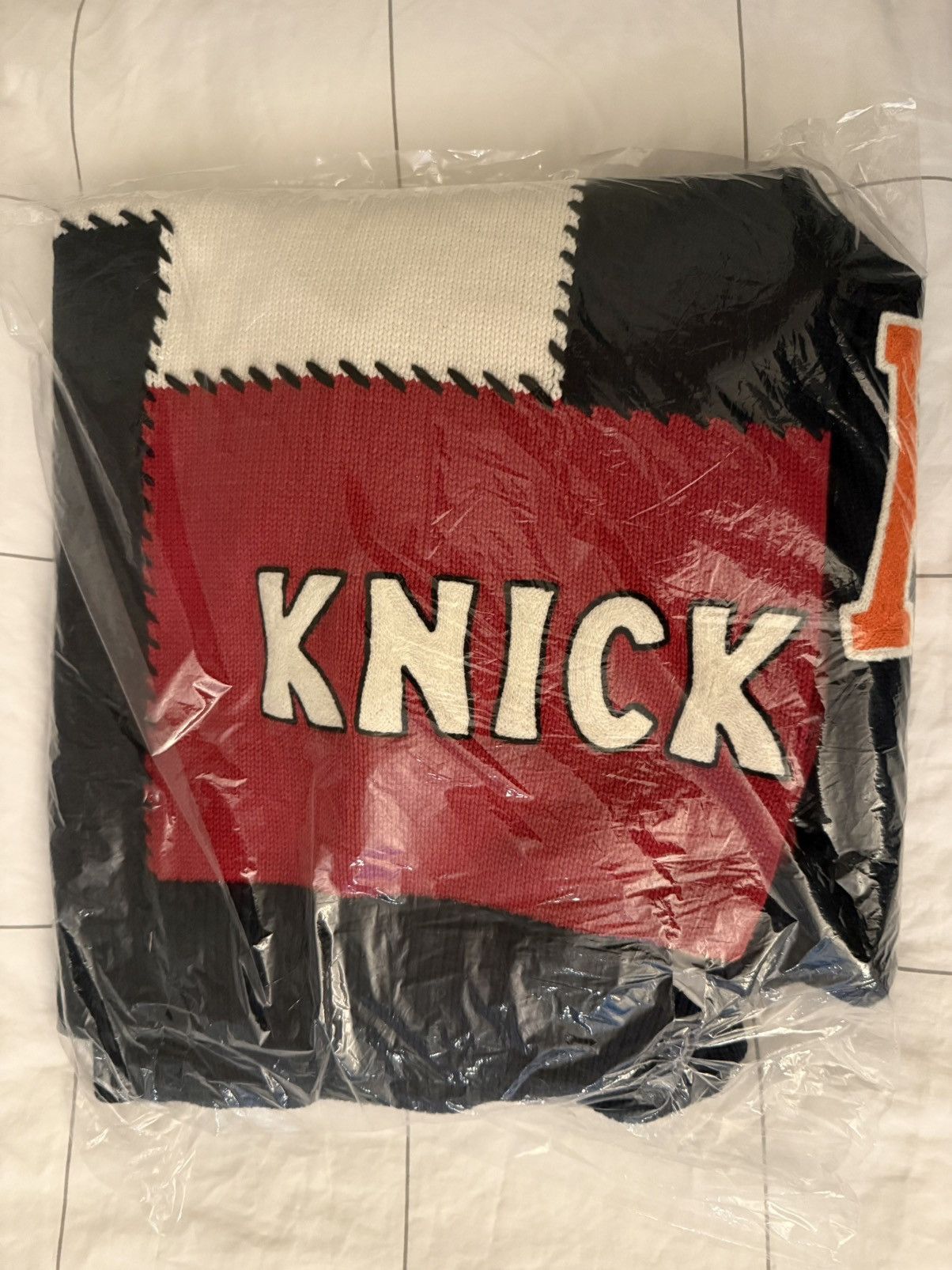 Kith Kith for the New York Knicks Patchwork Crewneck Sweater XL Size US XL / EU 56 / 4 - 12 Thumbnail