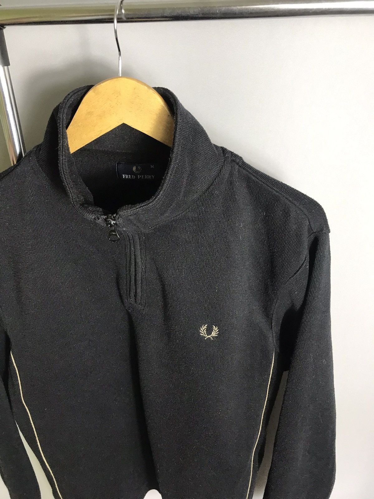 Fred Perry × Vintage Vintage 90s Fred Perry 1/4 Zip Sweatshirt Black Cotton y2k Size US M / EU 48-50 / 2 - 3 Thumbnail