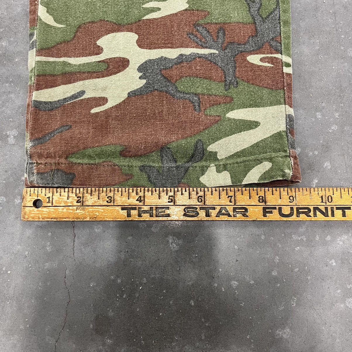 Vintage Vintage Camo Distressed Baggy Skate Work Wear Pants Size US 34 / EU 50 - 20 Thumbnail