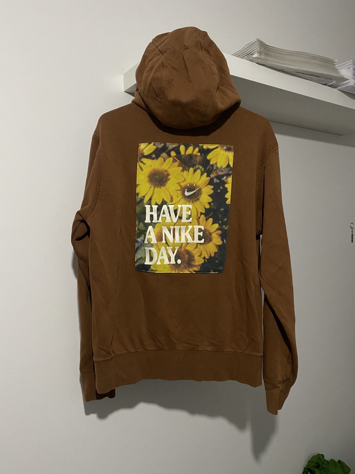 Nike Nike French Terry Hoodie Have a Nike Day M Pecan y2k Size US M / EU 48-50 / 2 - 10 Thumbnail