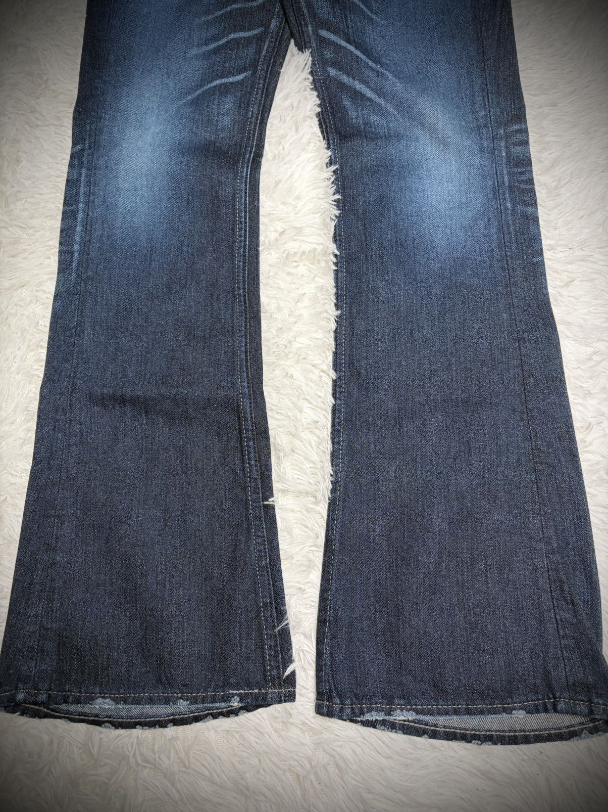 If Six Was Nine Rare Vanquish x Murder License whisker flared jeans Size US 31 - 2 Thumbnail