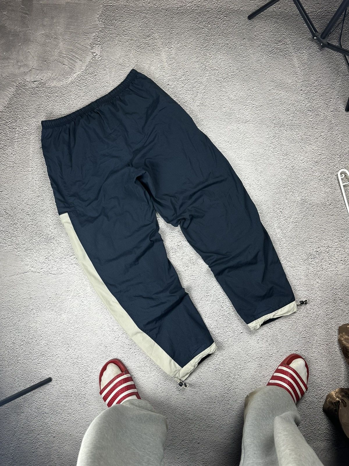 Nike Vintage Nike Nylon Track Pants Drill Y2K Style Baggy Size US 32 / EU 48 - 2 Thumbnail