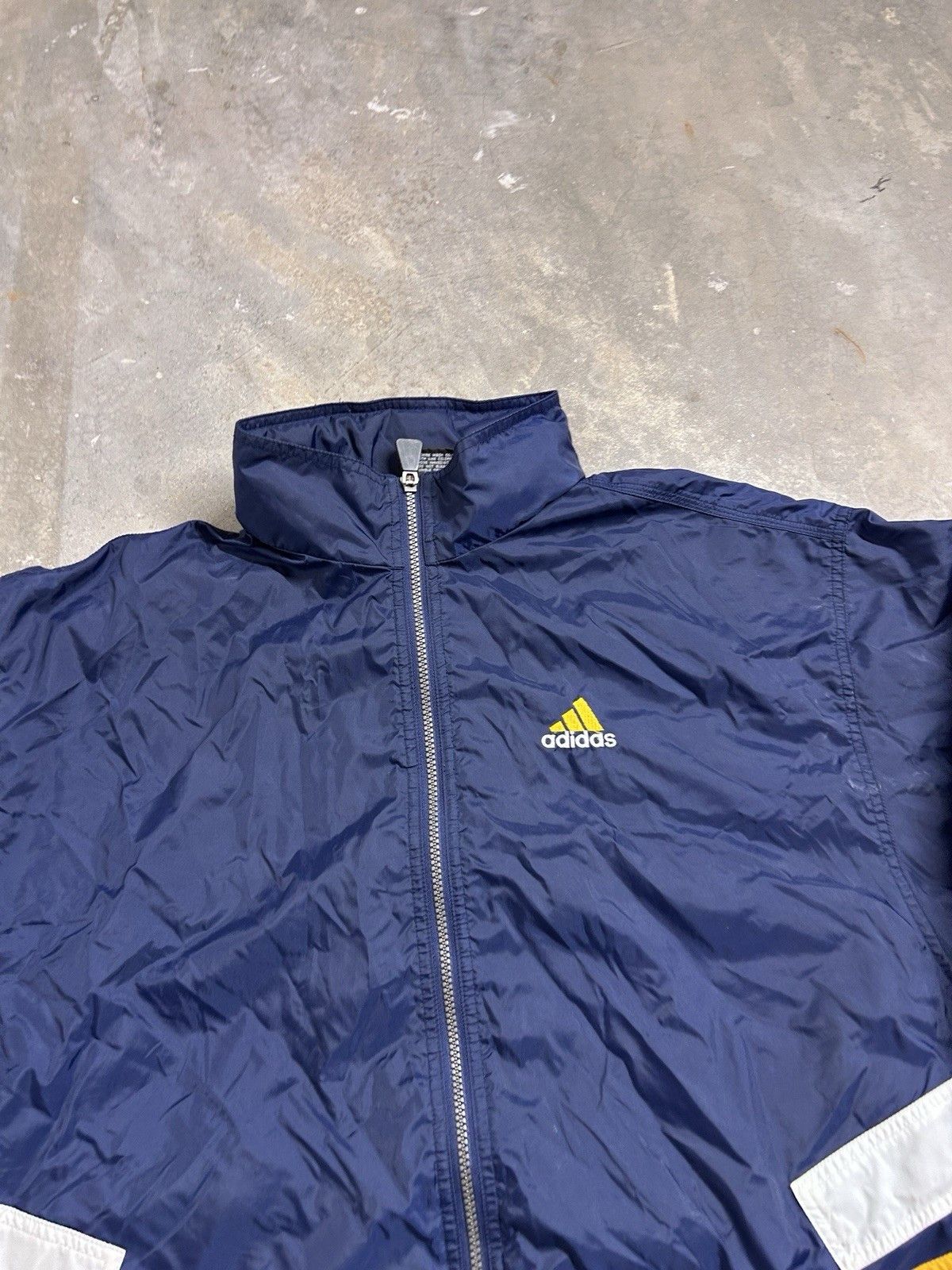 Adidas Vintage 90’s Adidas Retro Windbreaker Jacket Size Large Size US L / EU 52-54 / 3 - 2 Thumbnail