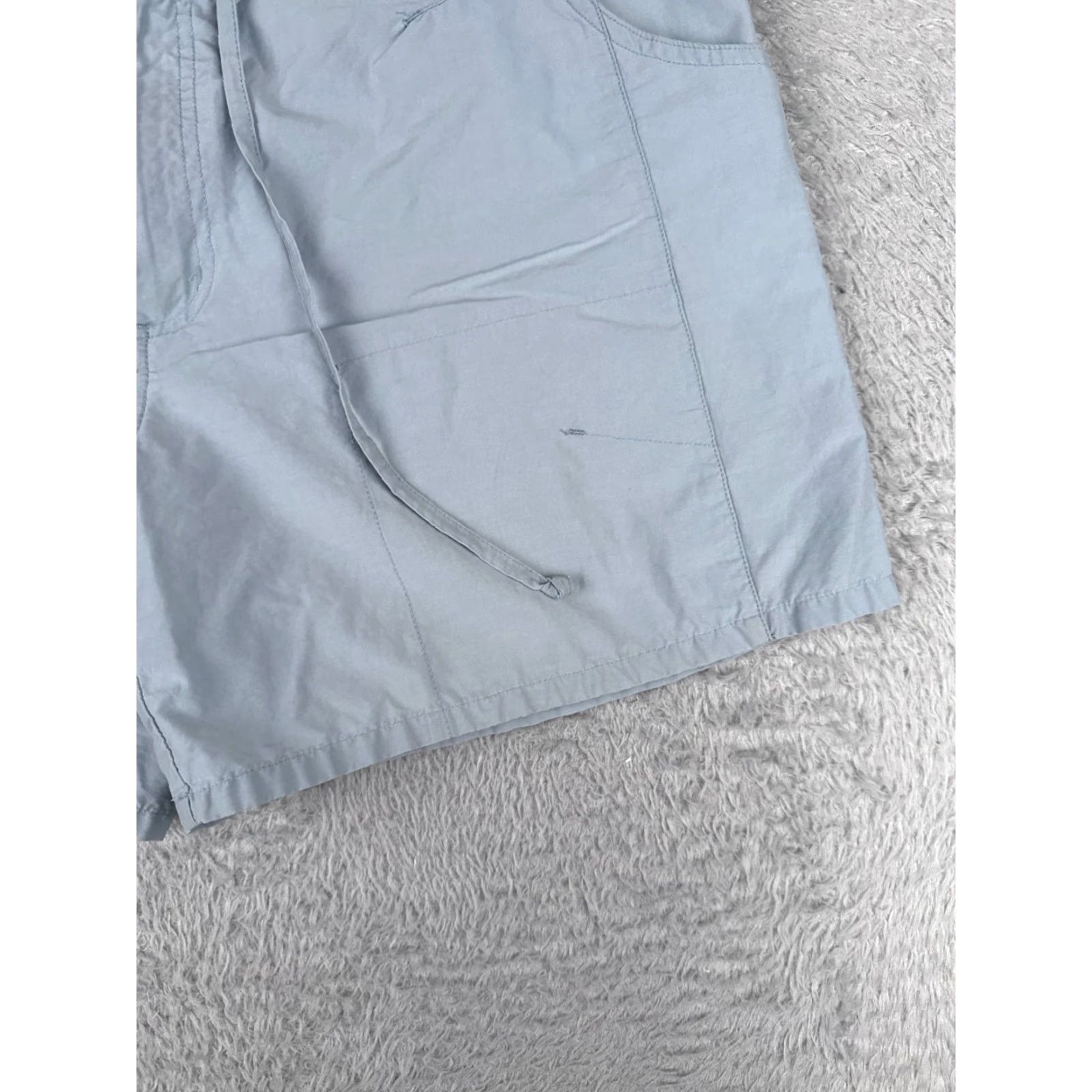 Vintage VINTAGE Columbia Shorts Womens XL Blue Nylon Cotton Blend Drawstring 6" Inseam 6in Pocket Logo Outdoor Fish Camping Hiking Size 40" / US 18 - 2 Thumbnail