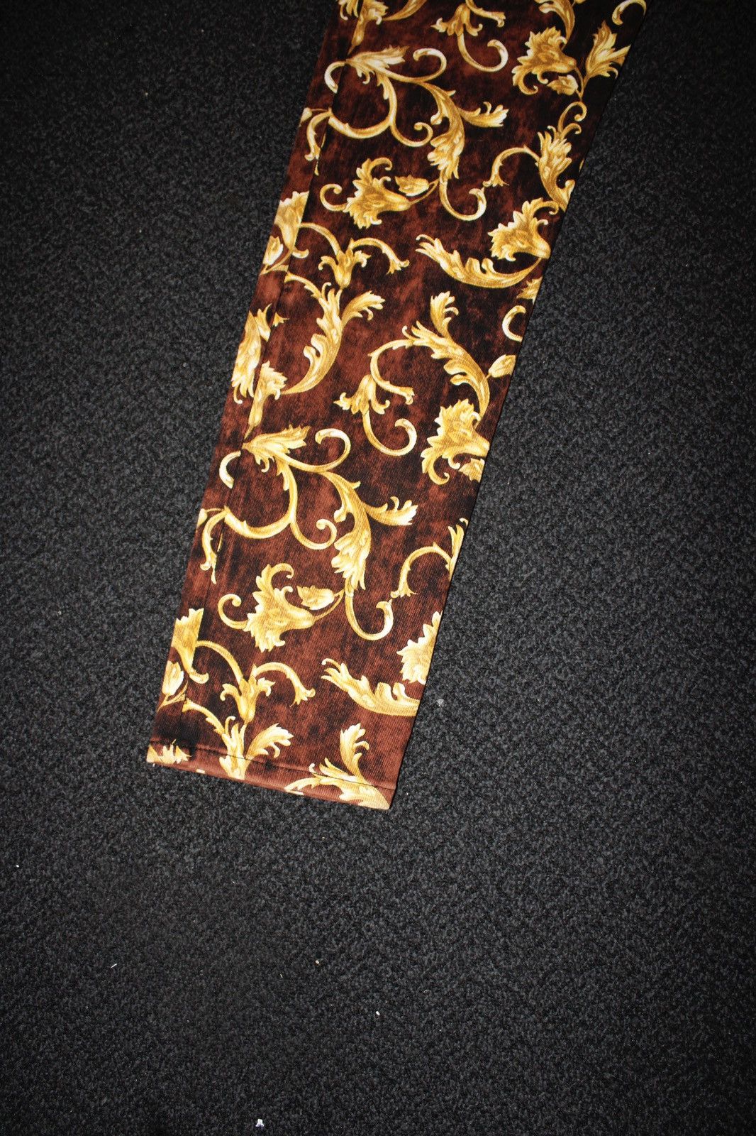 Jean × Versace Black+Red+Golden Baroque Versace Jeans Size US 32 / EU 48 - 3 Thumbnail