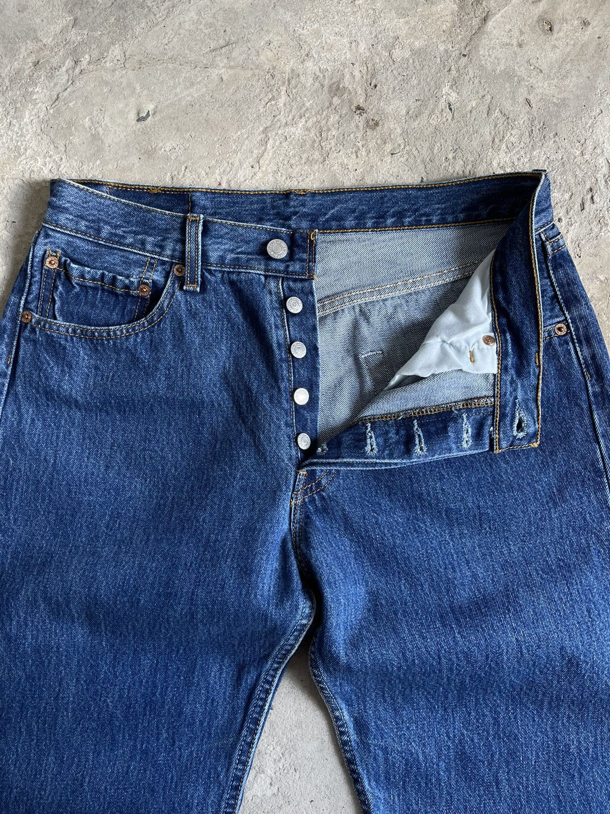 Levi's Levi's 501 Red Tab Straight Classic Fit Denim Jeans Size US 32 / EU 48 - 6 Thumbnail
