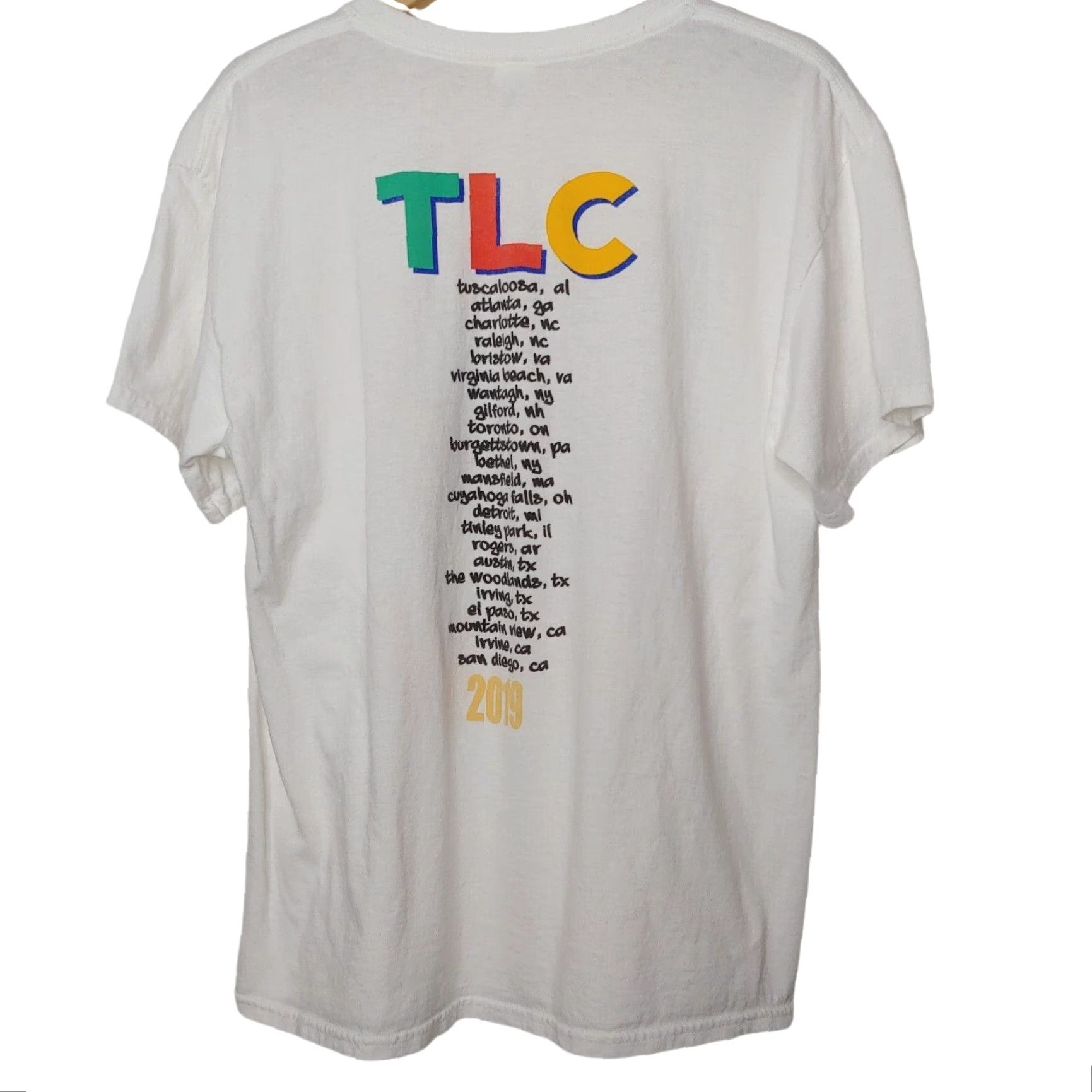 Gildan TLC Shirt Large Tour 2019 White Gildan Short Sleeve Crew Neck Graphic Print Unisex Music Band Tour Shirt Size US L / EU 52-54 / 3 - 3 Thumbnail