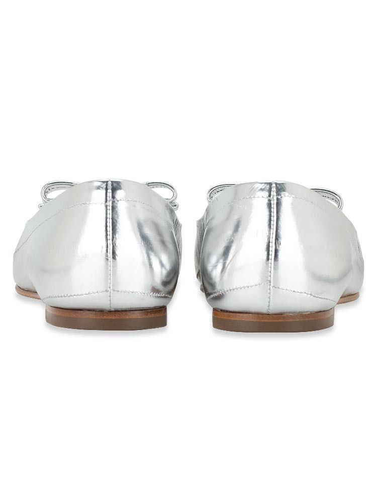 Salvatore Ferragamo o1s1rm1224 Varina Ballet Flats in Silver Size US 6.5 / IT 36.5 - 3 Thumbnail