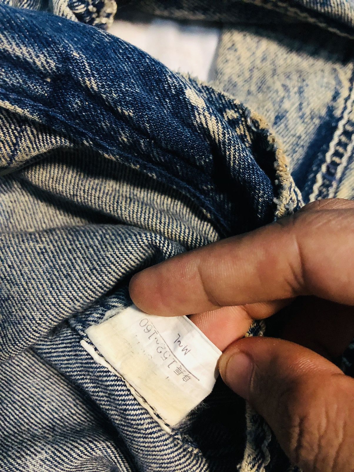 Vintage Distressed Denim Jacket (5) Size US L / EU 52-54 / 3 - 9 Thumbnail