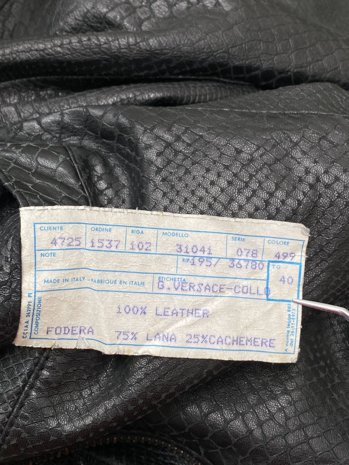 Versace 1990s Gianni Versace Snakeskin Embossed Leather Coat Size US L / EU 52-54 / 3 - 22 Thumbnail
