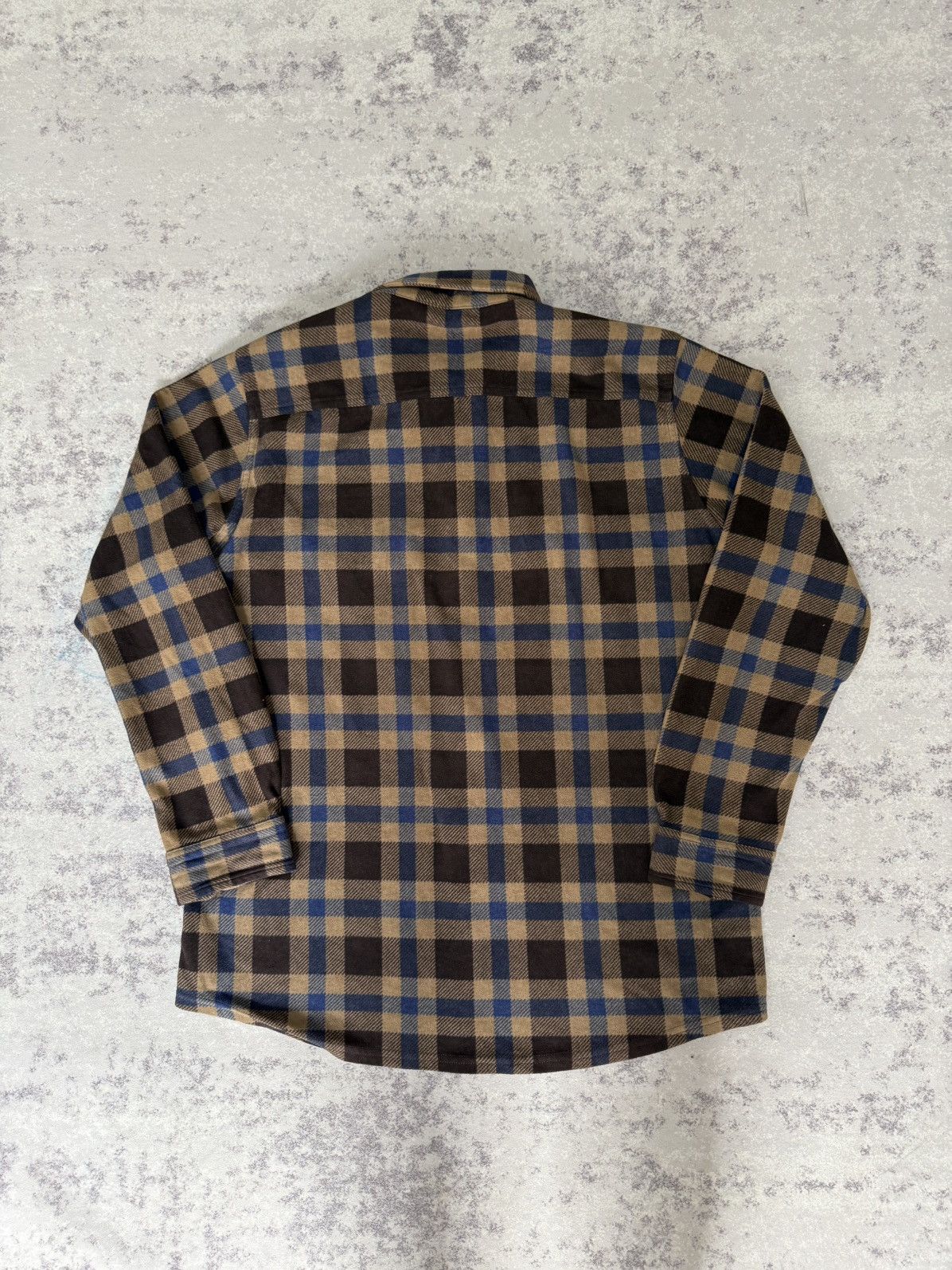 Uniqlo UNIQLO CHEKERED FLANNEL BUTTON UP SHIRT Size US L / EU 52-54 / 3 - 9 Thumbnail