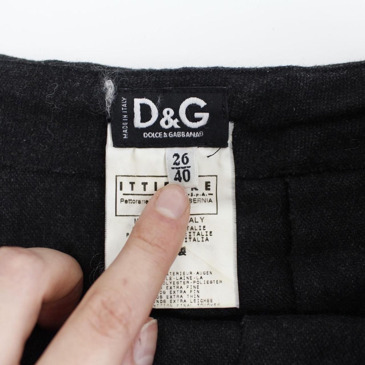 Dolce & Gabbana DOLCE& GABBANA F/W 2003 Assymetrical wool skirt Size 27" / US 4 / IT 40 - 5 Thumbnail