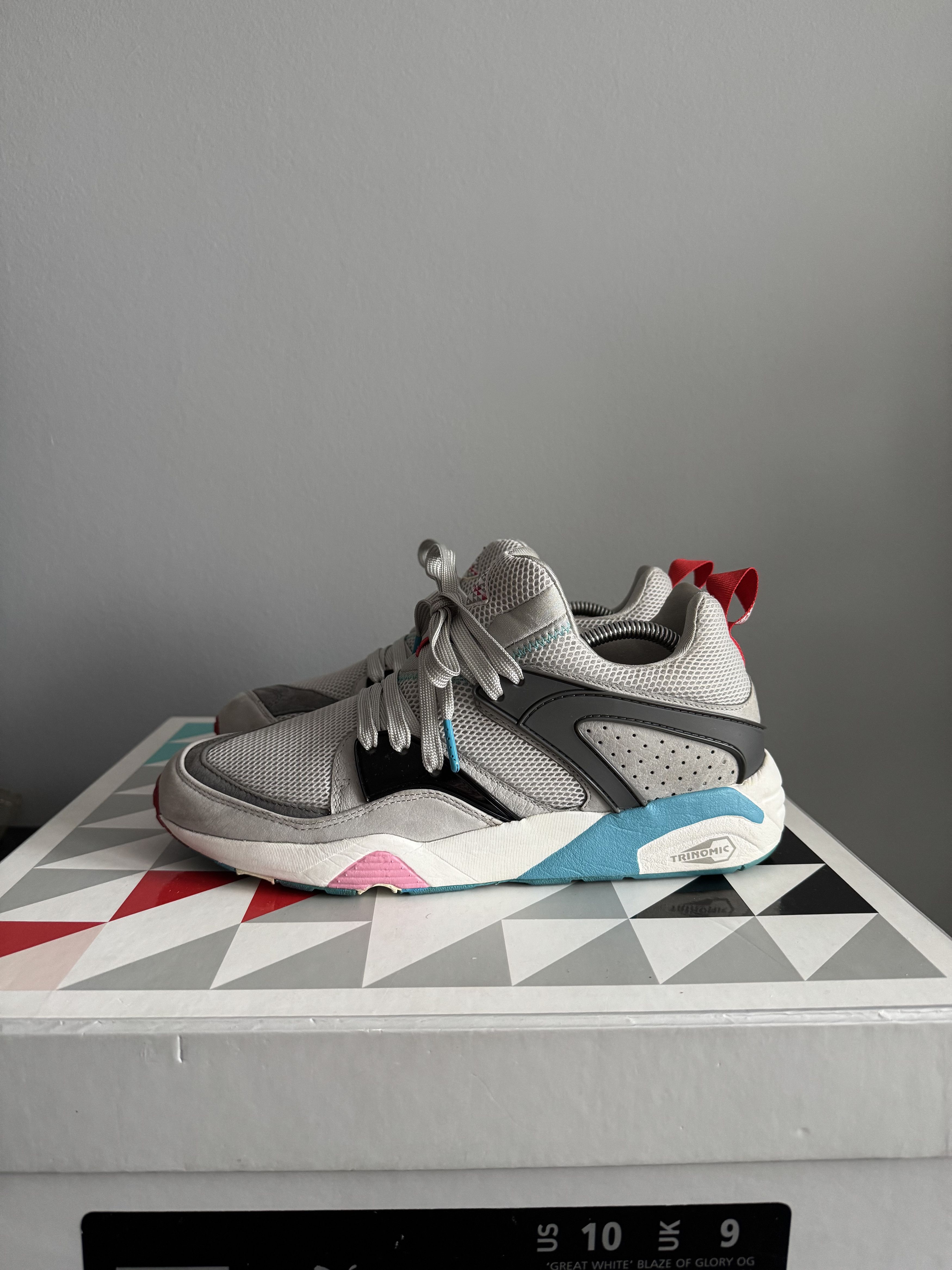 Puma Sneaker Freaker x Puma Blaze of Glory Great White Grey kith Size US 10 / EU 43 - 1 Thumbnail