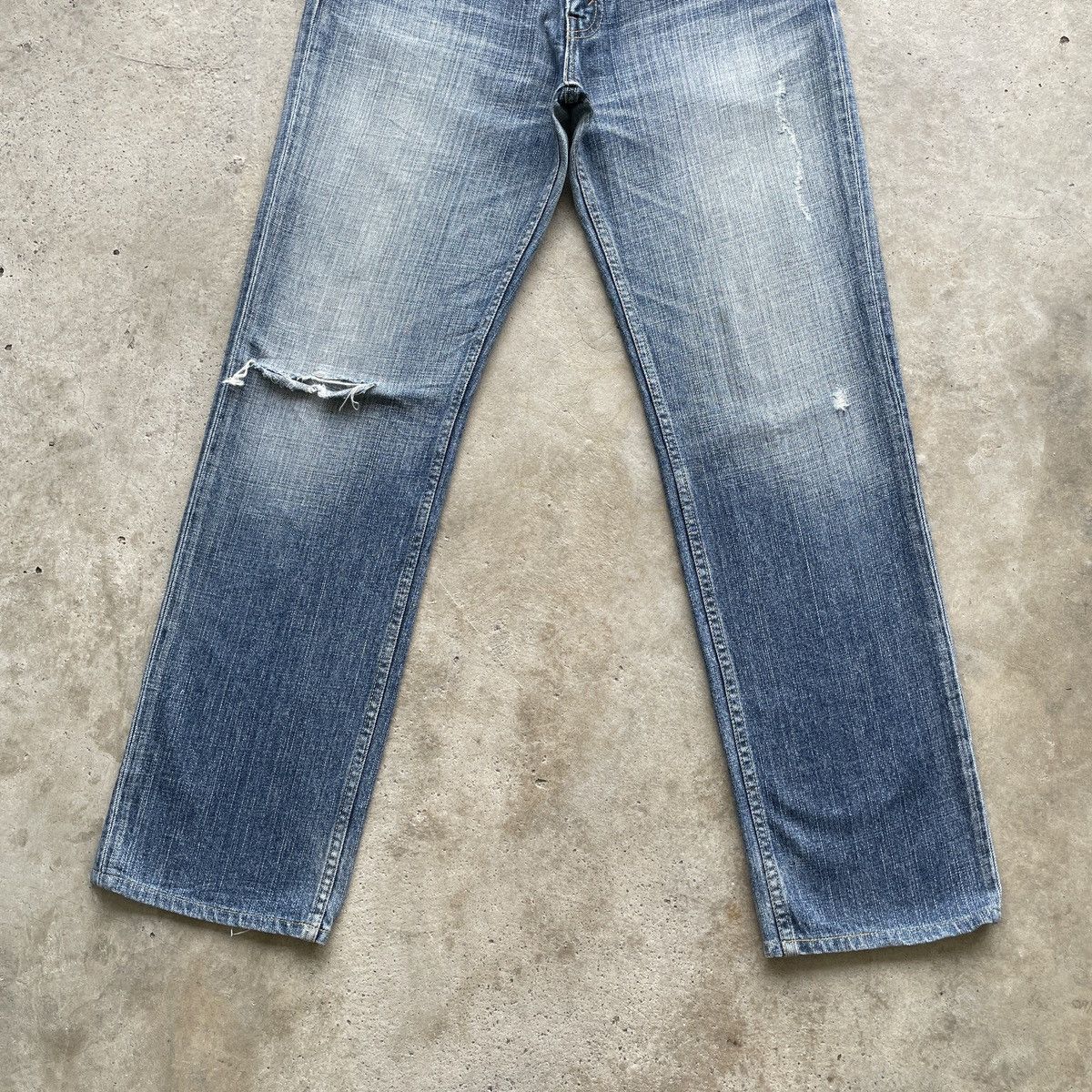 Levi's Vintage Clothing Vintage Levi’s Distressed Jeans Faded Denim Pants W32x31 Size US 32 / EU 48 - 4 Thumbnail