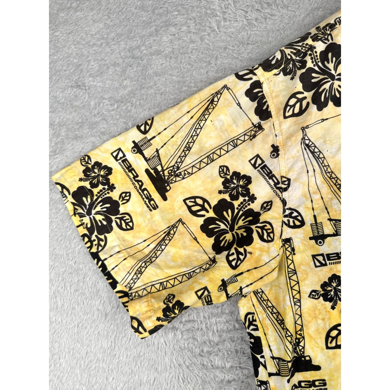 Vintage Rum Reggae Shirt Men 2XL Yellow Floral Hawaiian Short Sleeve Button-Up Cotton 100% Adult Mens Size US XXL / EU 58 / 5 - 3 Thumbnail