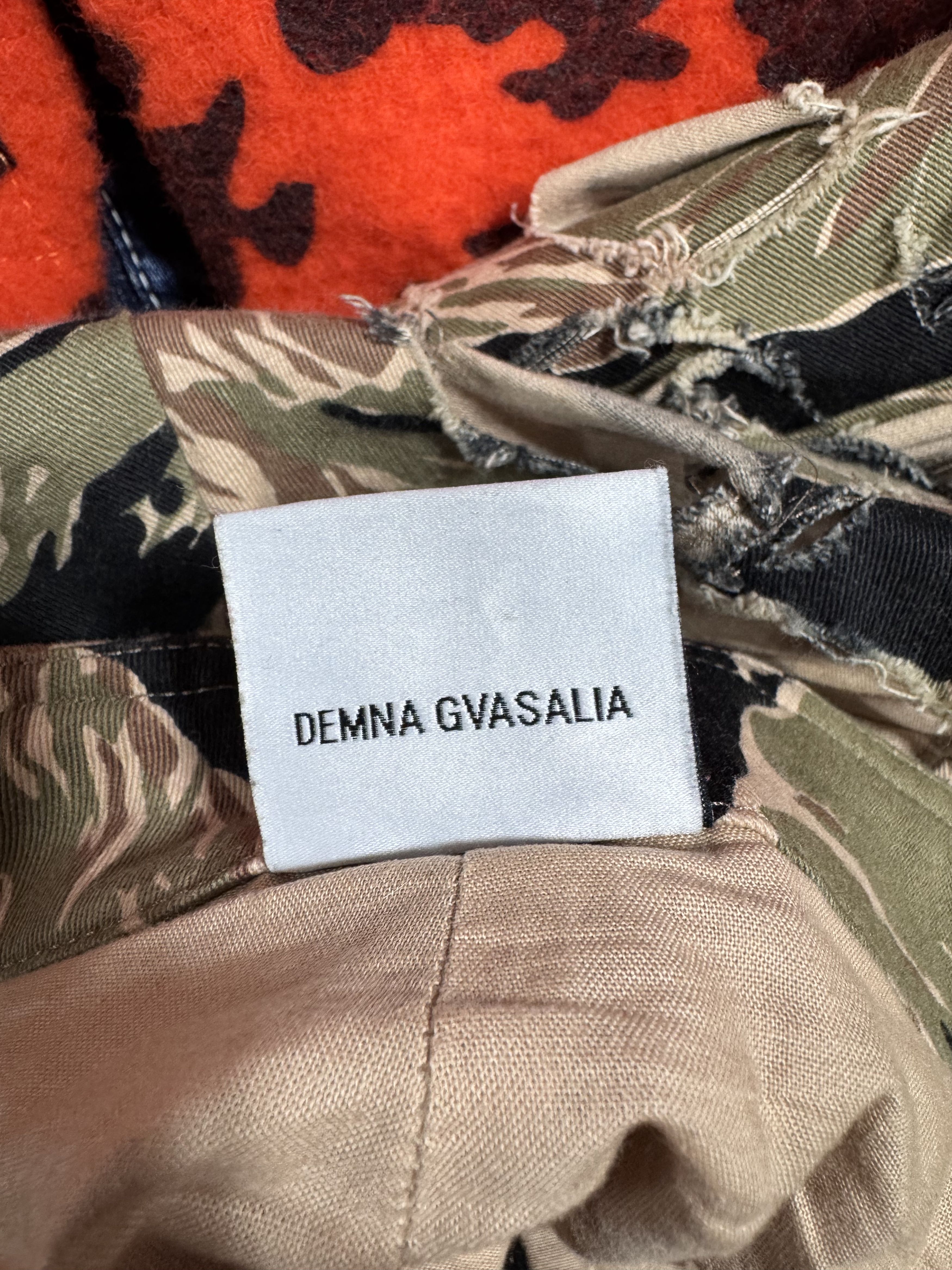 Vetements AW18 Runway Vetements Laser Cut Tiger Camo Cargo Pant Size US 34 / EU 50 - 14 Thumbnail