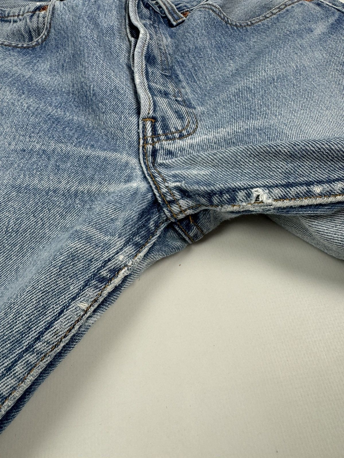 Levi's 1990’s Vintage Levi’s 501 Repaired Washed Denim Jeans USA Size US 31 - 9 Thumbnail