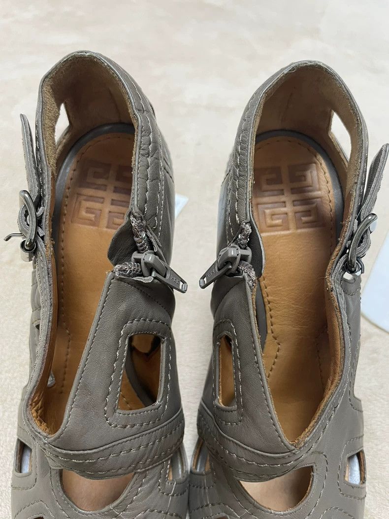 Givenchy Givenchy Women's high-heeled sandals, size 38 Size US 8 / IT 38 - 4 Thumbnail