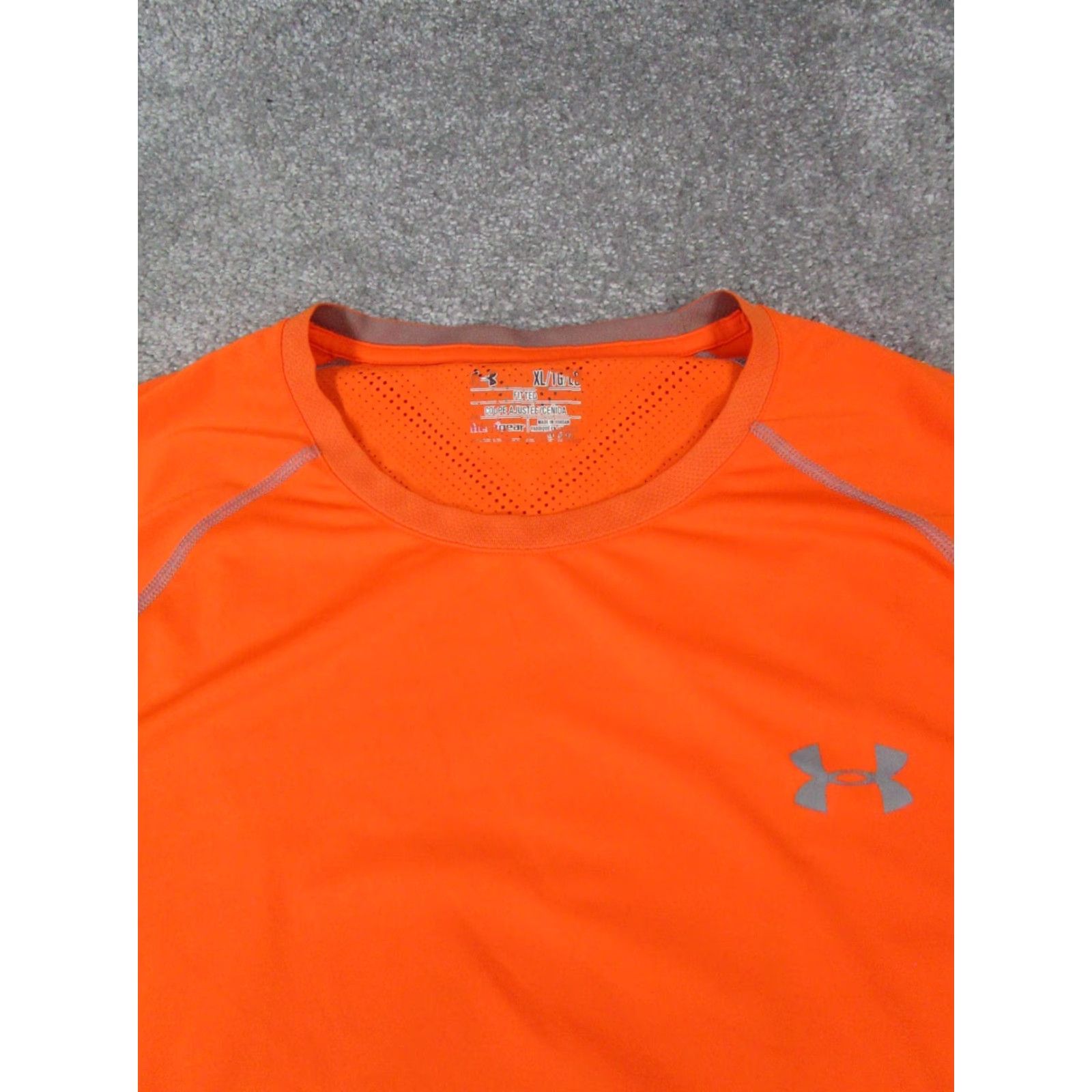 Under Armour Under Armour Shirt Mens XL Orange HeatGear Running Pullover - Activewear Sports T-Shirt Short Sleeve Crew Neck, Polyester, Solid, Logo, Regular Size Size US XL / EU 56 / 4 - 2 Thumbnail