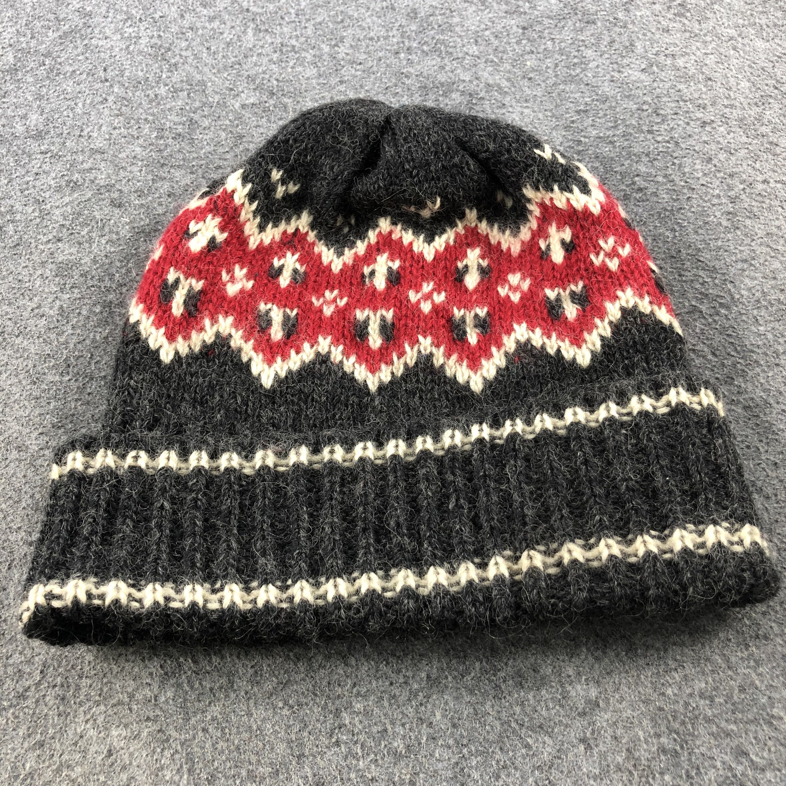 Vintage Fair Isle Knitted Wool Beanie Snowcap Snow Hat B227 Size ONE SIZE - 3 Thumbnail