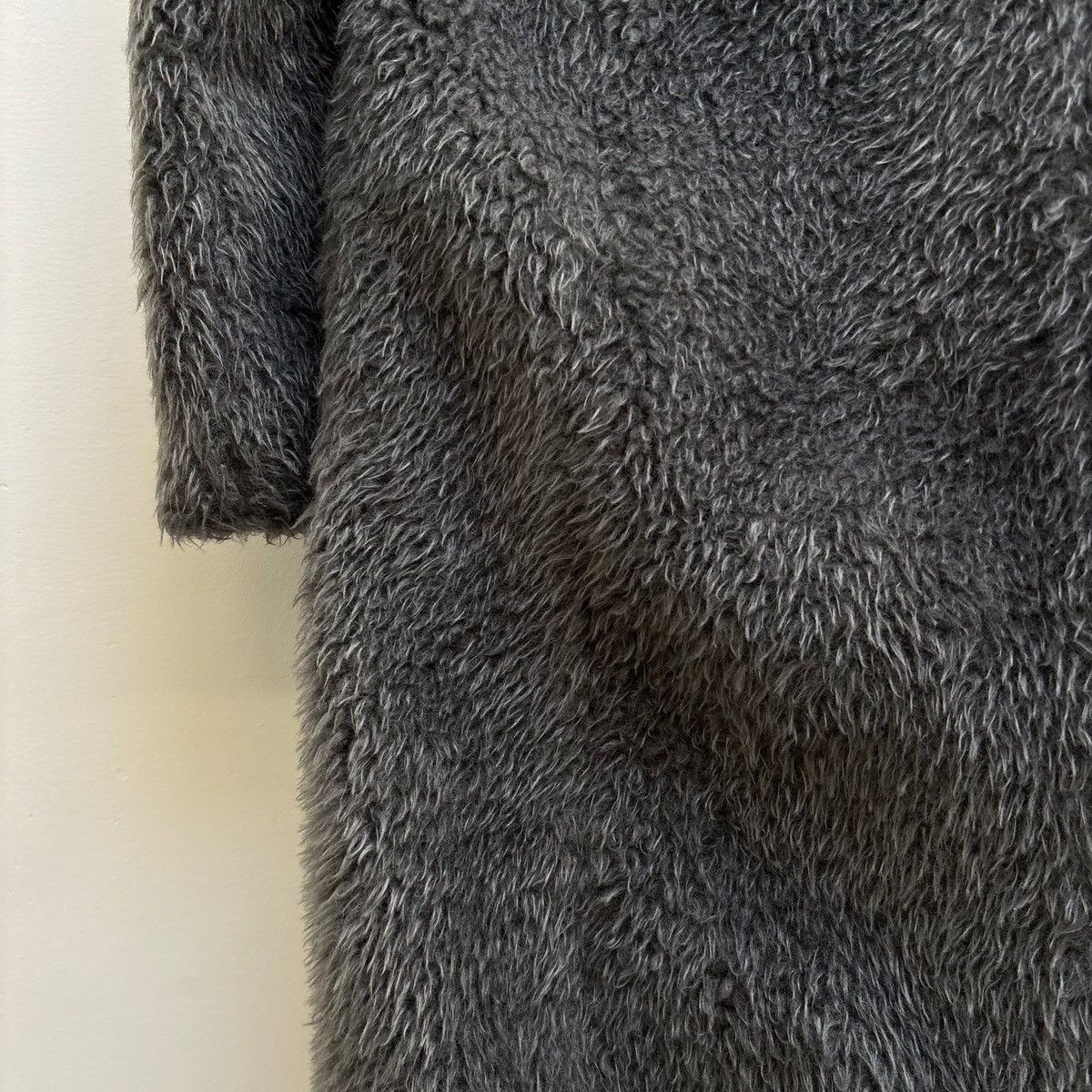 Helmut Lang SW19 Hwlmut Lang Sample Shaggy Fur Coat Size ONE SIZE - 8 Thumbnail