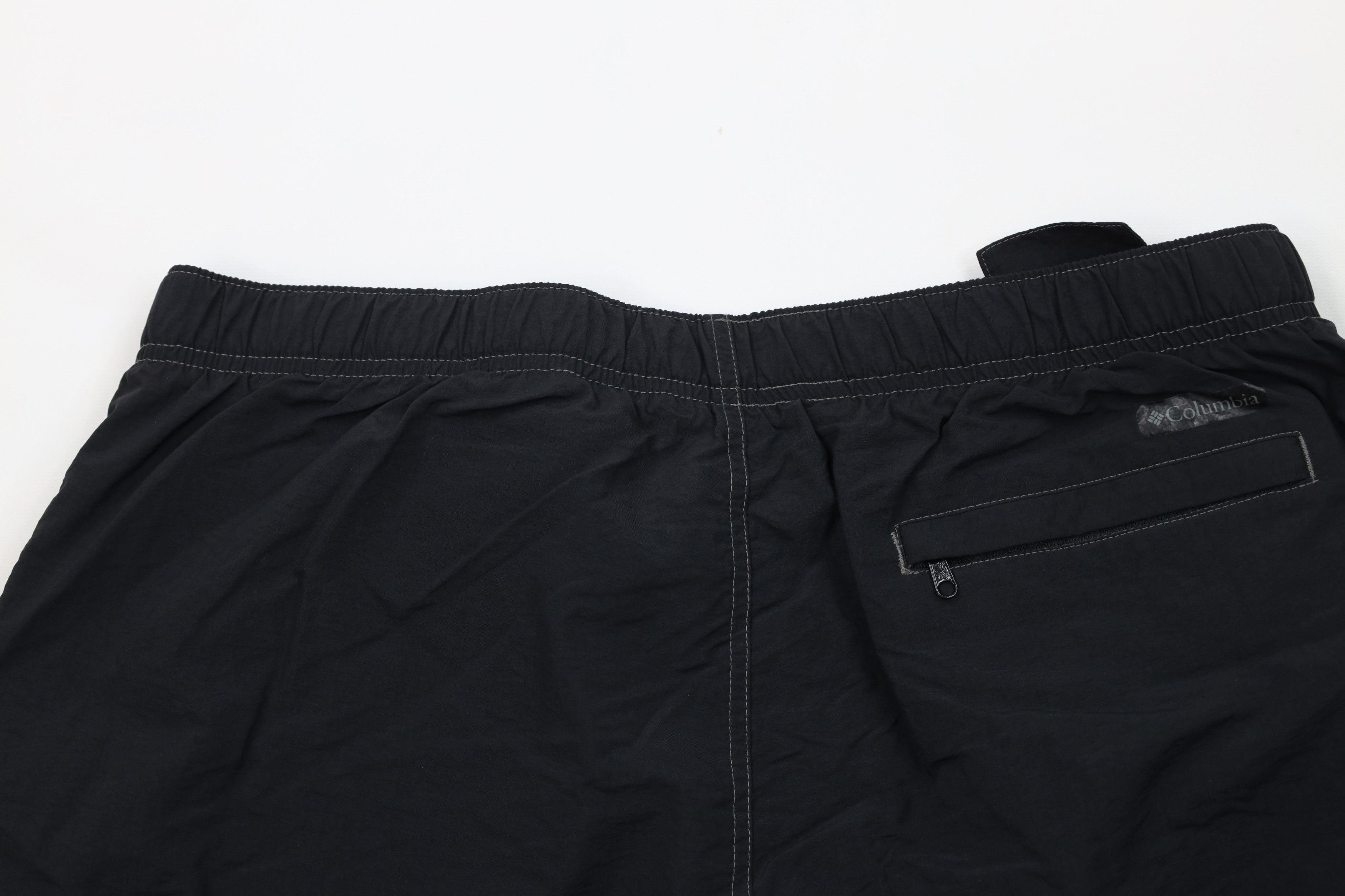 Columbia Vintage Columbia Belted Lined Trekking Cargo Shorts Black Size US 34 / EU 50 - 10 Thumbnail