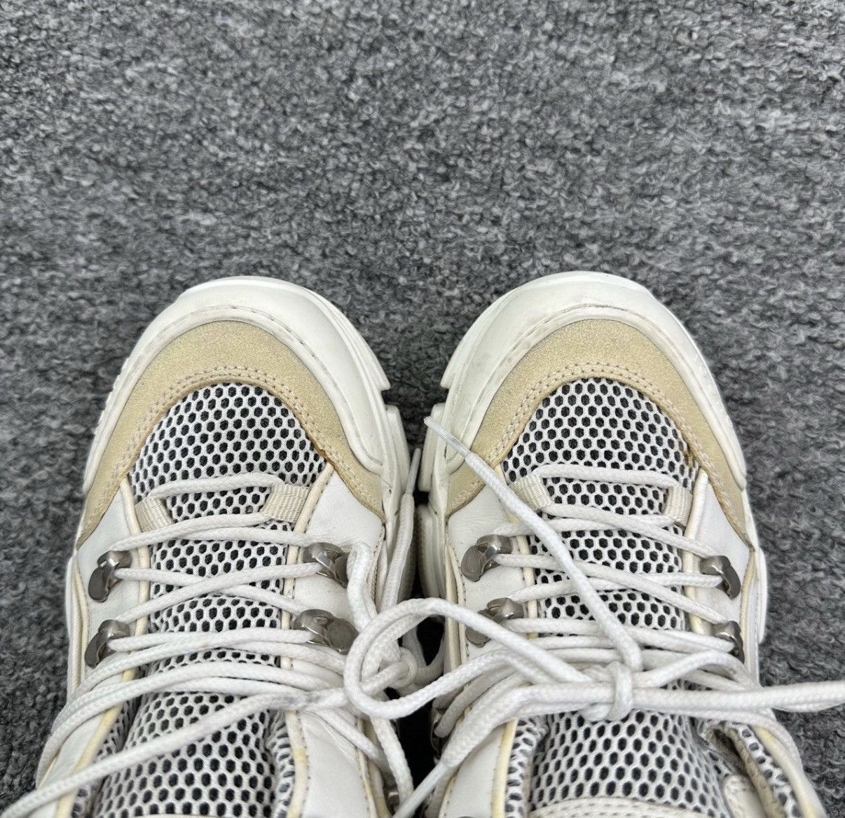 Gucci Gucci White Hiking Dad Sneakers K12 Size US 8 / IT 38 - 2 Thumbnail