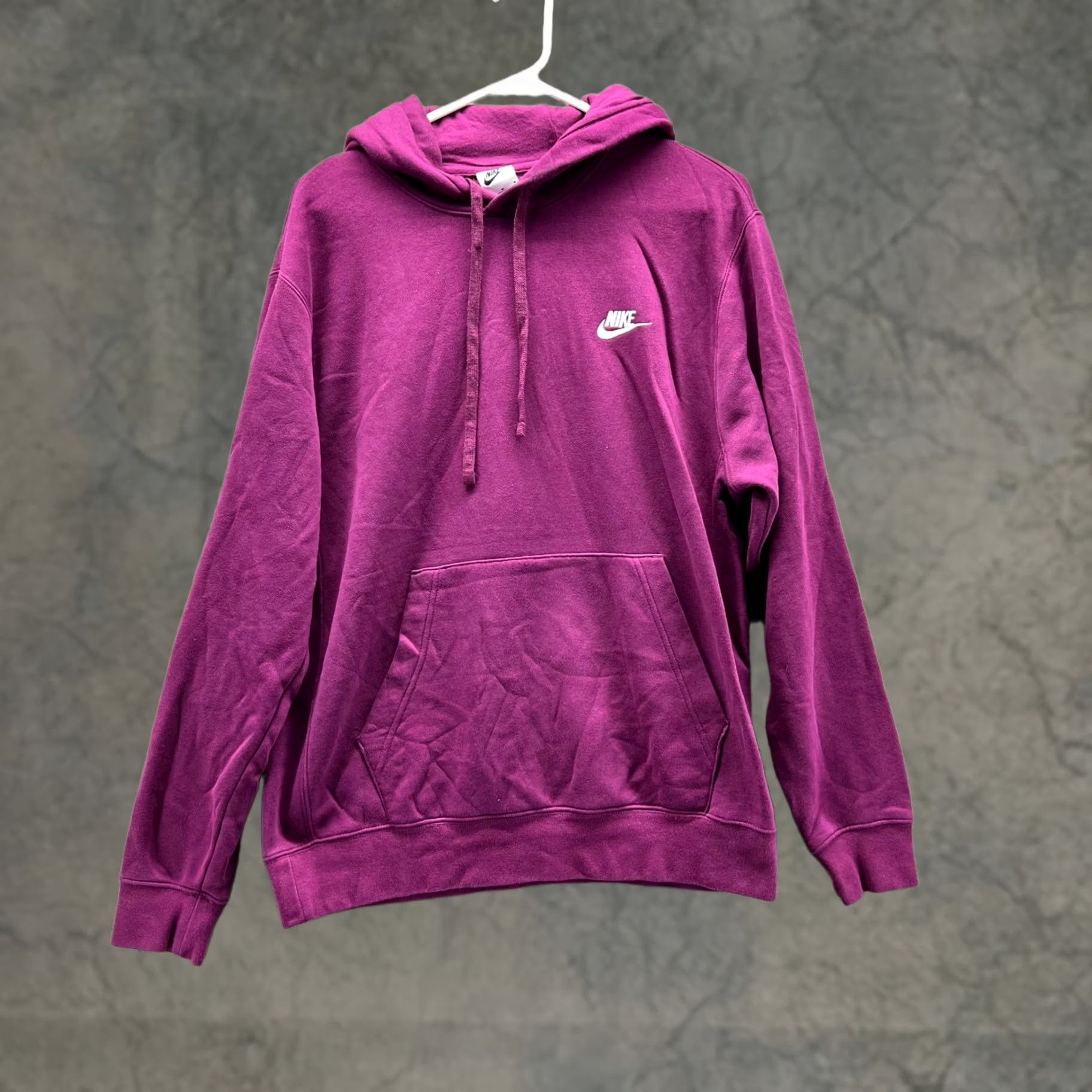 Nike VINTAGE Nike Sweater Men Medium Purple Pullover Hoodie Swoosh Fleece Jacket Sportswear Size US M / EU 48-50 / 2 - 1 Thumbnail