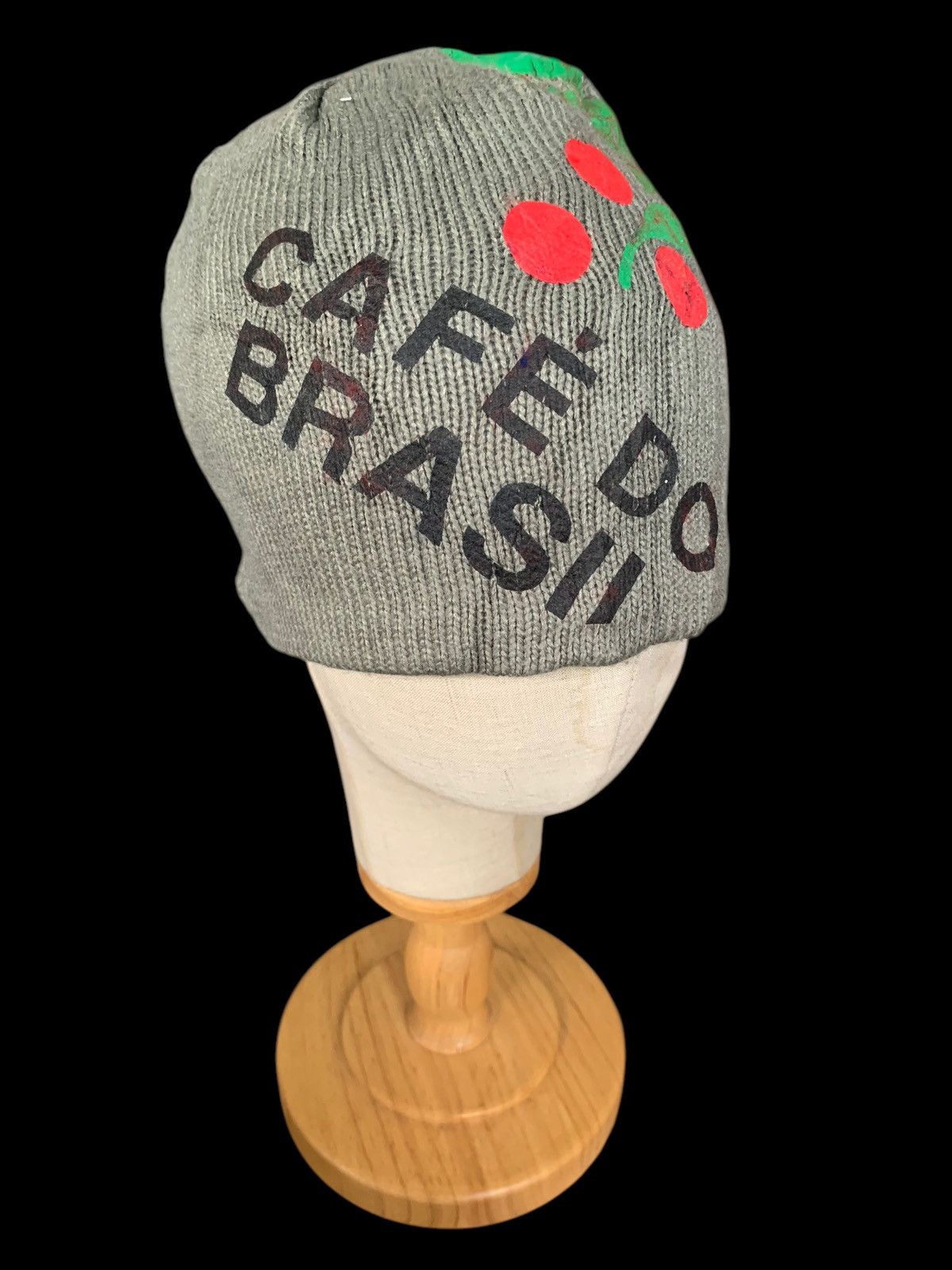 Other VINTAGE ATHLETA CAFE DO BRAZIL BEANIE HATS Size ONE SIZE - 1 Thumbnail