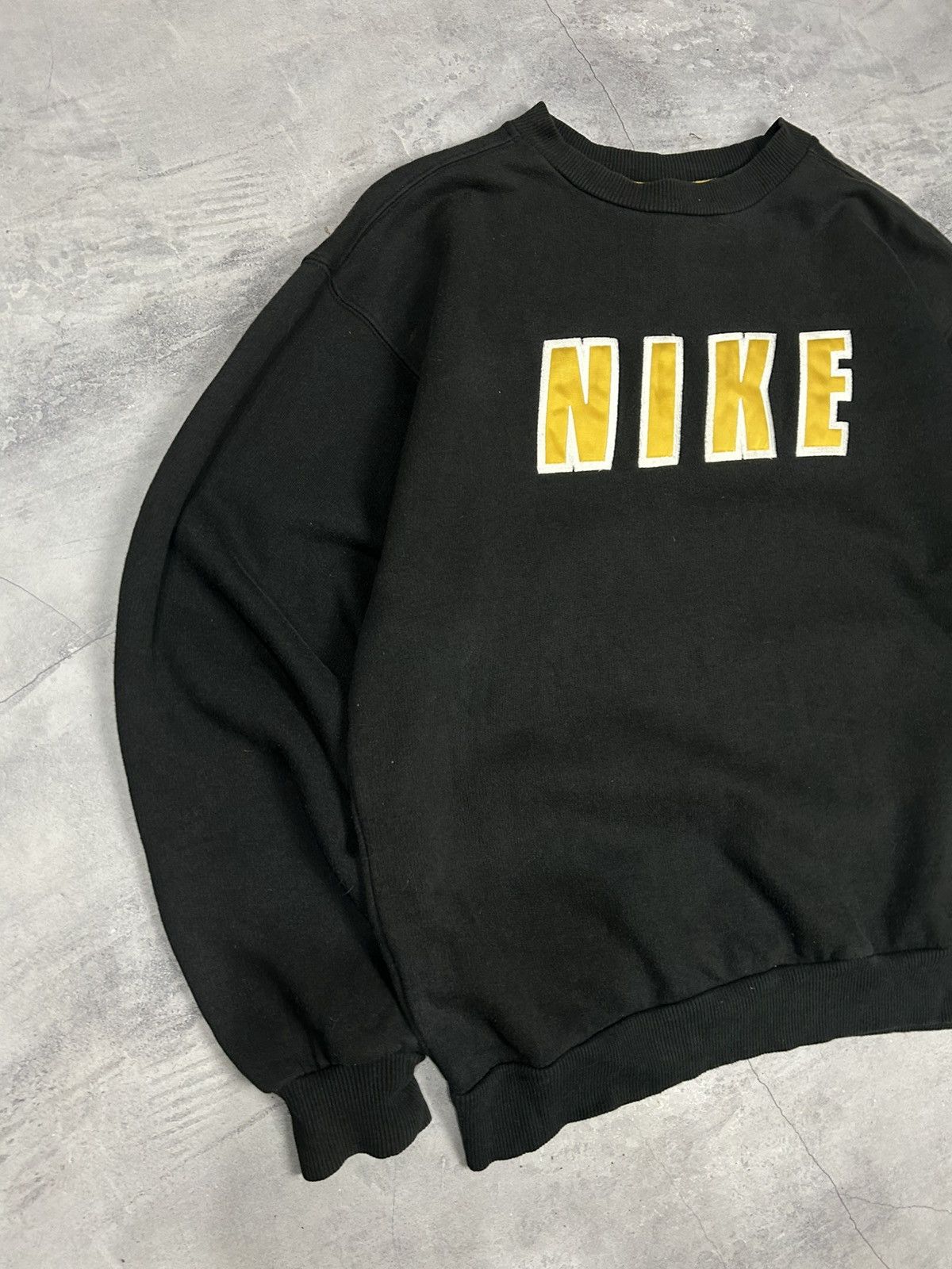 Nike Vintage Y2k Nike Big Swoosh Sweatshirt Size US M / EU 48-50 / 2 - 3 Thumbnail