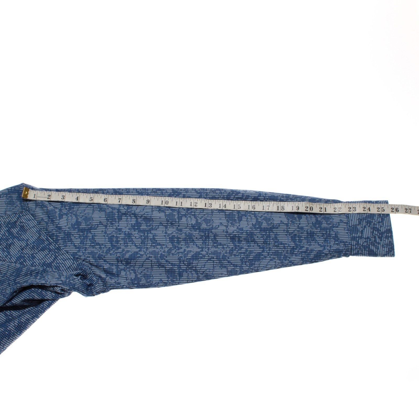 Robert Graham Robert Graham New with tags Shirt Size S US In Blue Size US S / EU 44-46 / 1 - 8 Thumbnail