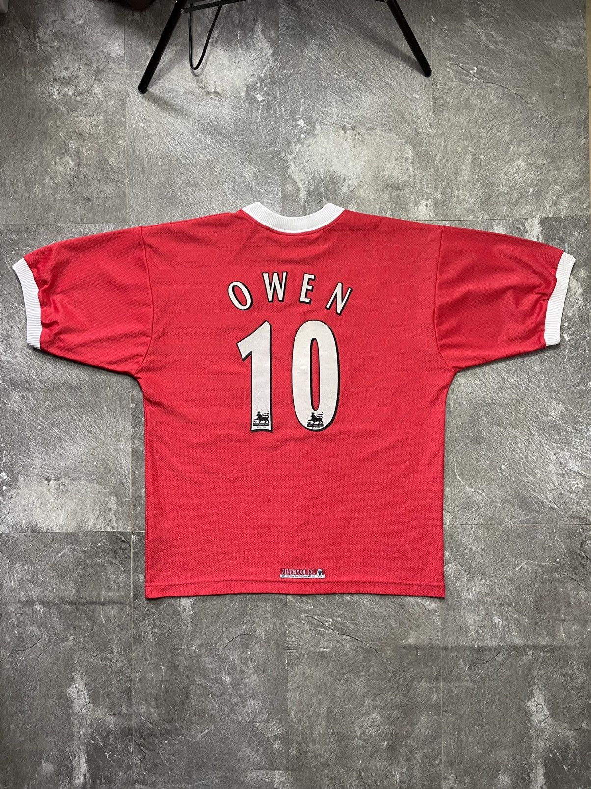 Reebok Reebok Liverpool 1998 1999 Owen #10 Home Soccer Jersey Kit Size US XXL / EU 58 / 5 - 6 Thumbnail