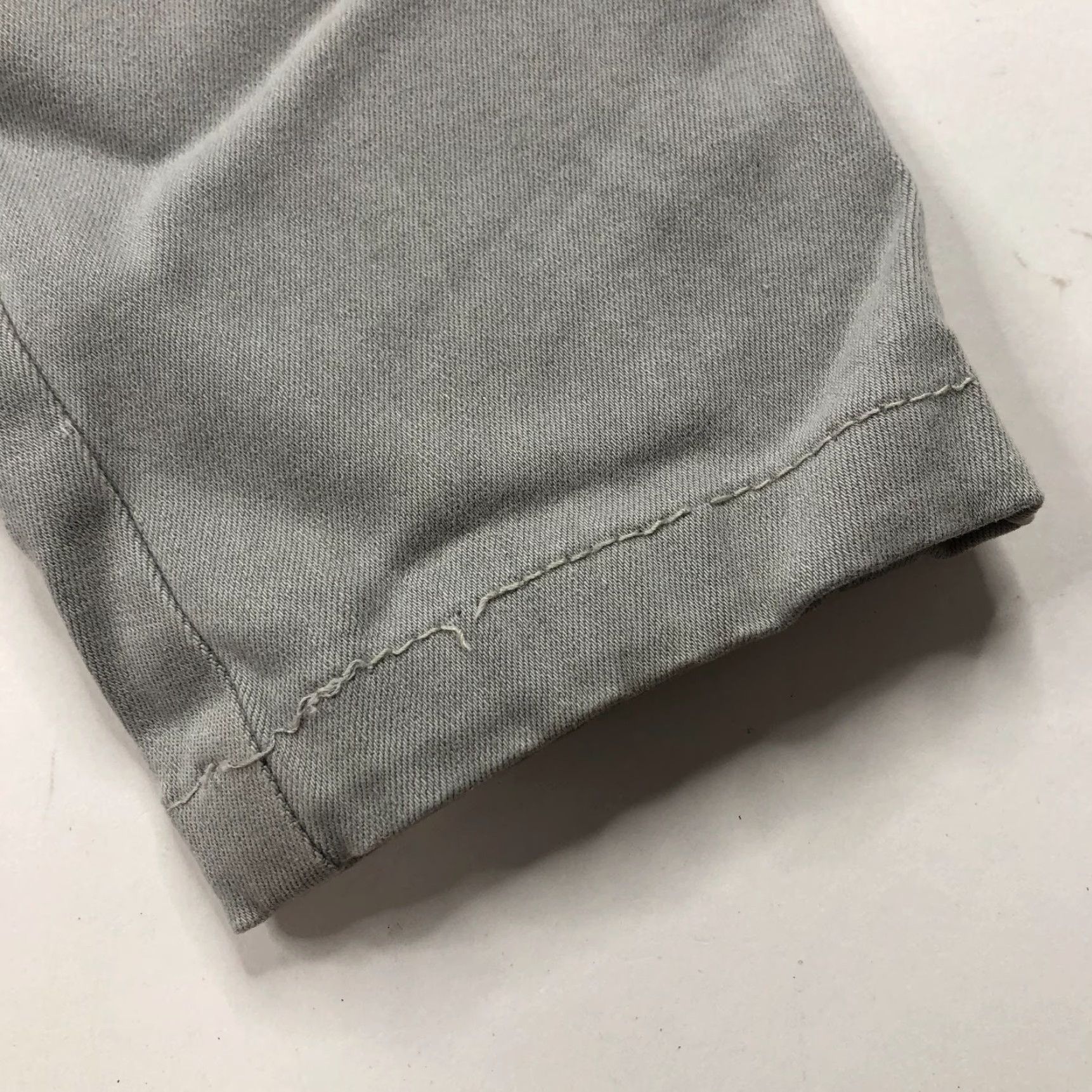 Frame FRAME Le High Skinny 24 Denim Jeans Gray, 26 Inseam, Mid Rise, 5-Pocket, Button, Zip, Slim Stretch, 24W/26L, Womens Jeans Size 42" / US 20 - 2 Thumbnail