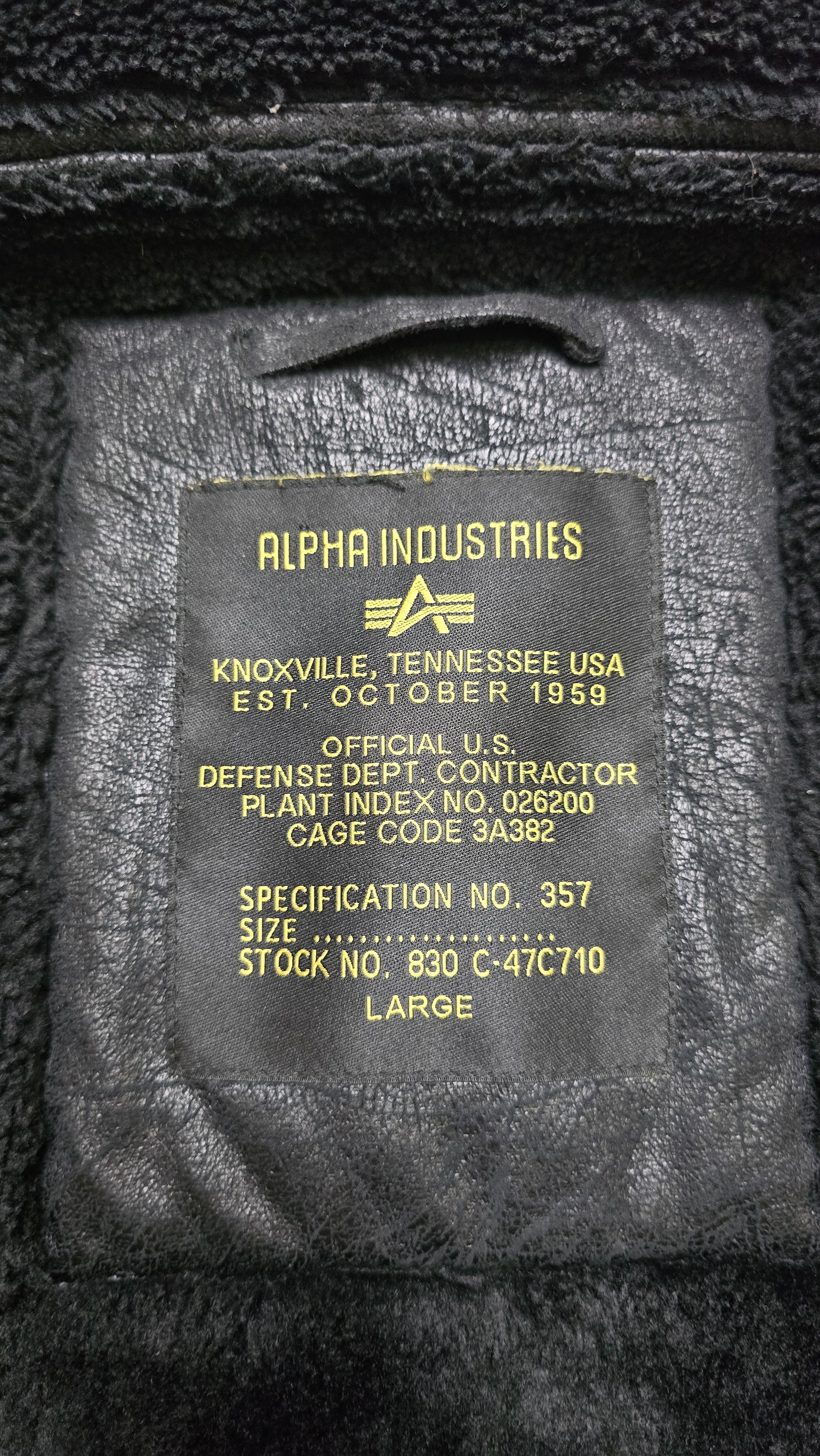 Alpha Industries Alpha Industries B3 Aviator Bomber Jacket Faux Shearling Size US L / EU 52-54 / 3 - 17 Thumbnail