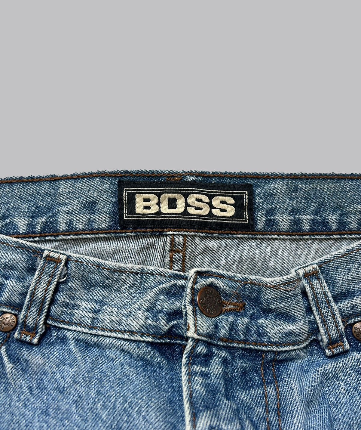 Hugo Boss Vintage Boss Embroidered Logo Cargo Shorts Size US 34 / EU 50 - 4 Thumbnail