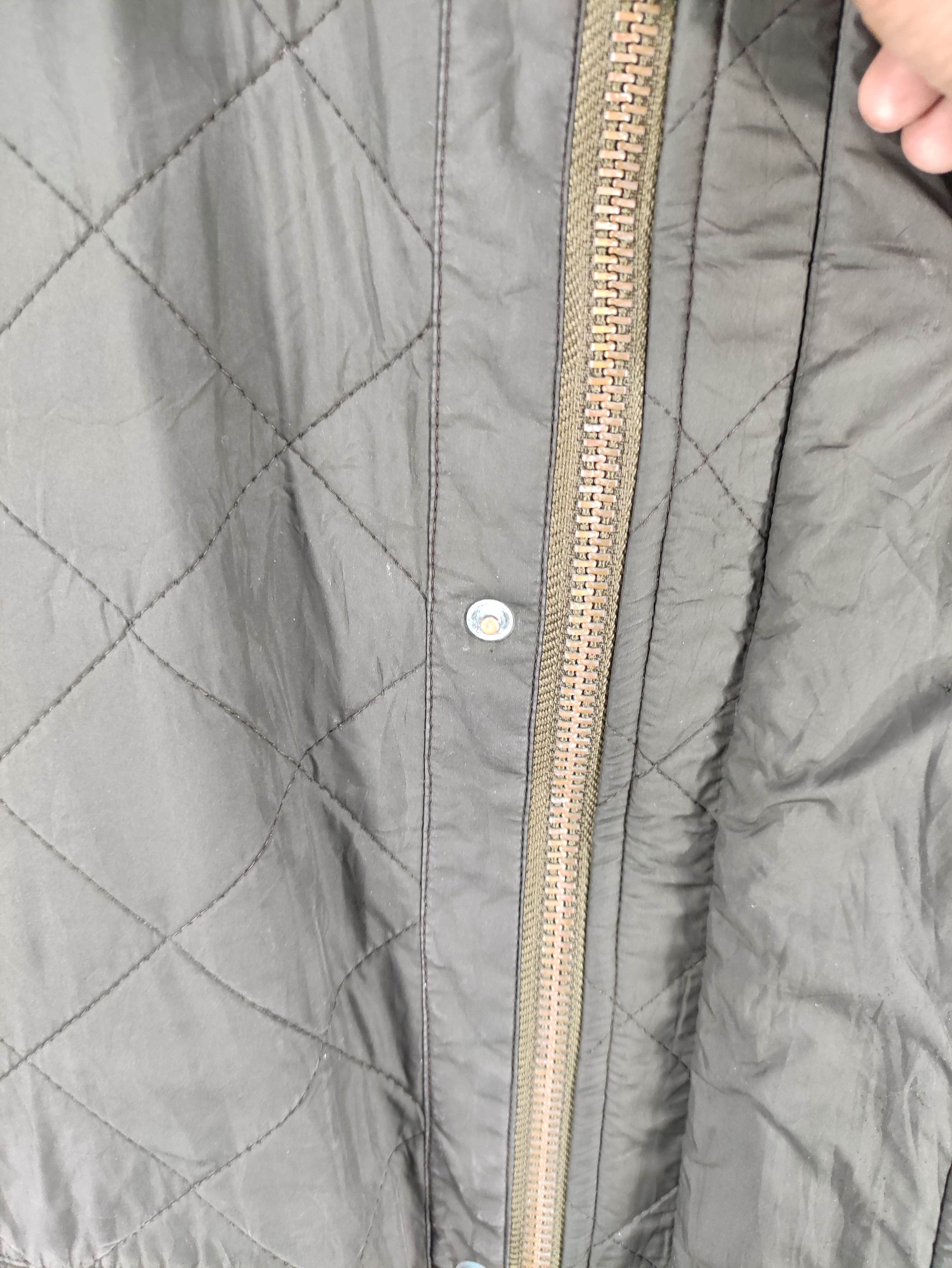 Burberry Vintage Burberry London Quilted Jacket Zipper Size US M / EU 48-50 / 2 - 6 Thumbnail