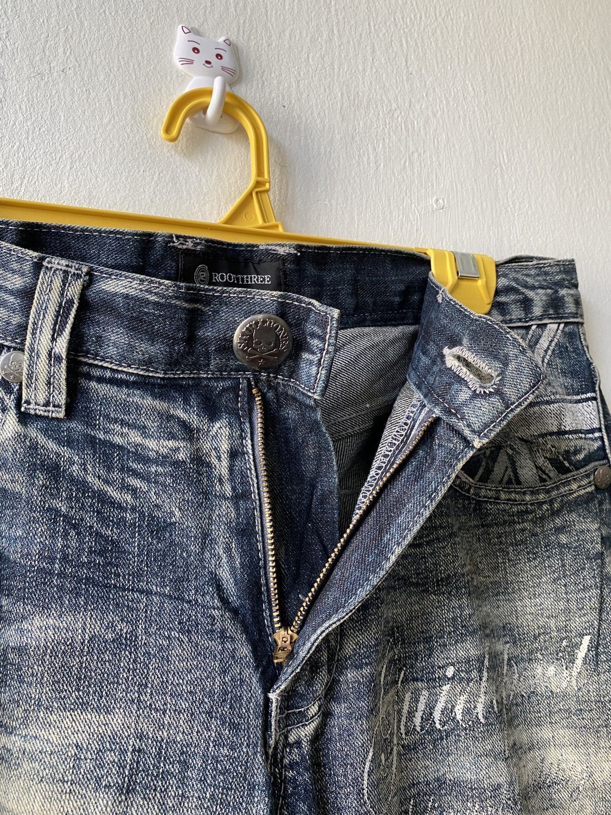 Japanese Brand Japanese Brand Root Three Skulls Design Distressed Denim Size US 32 / EU 48 - 13 Thumbnail