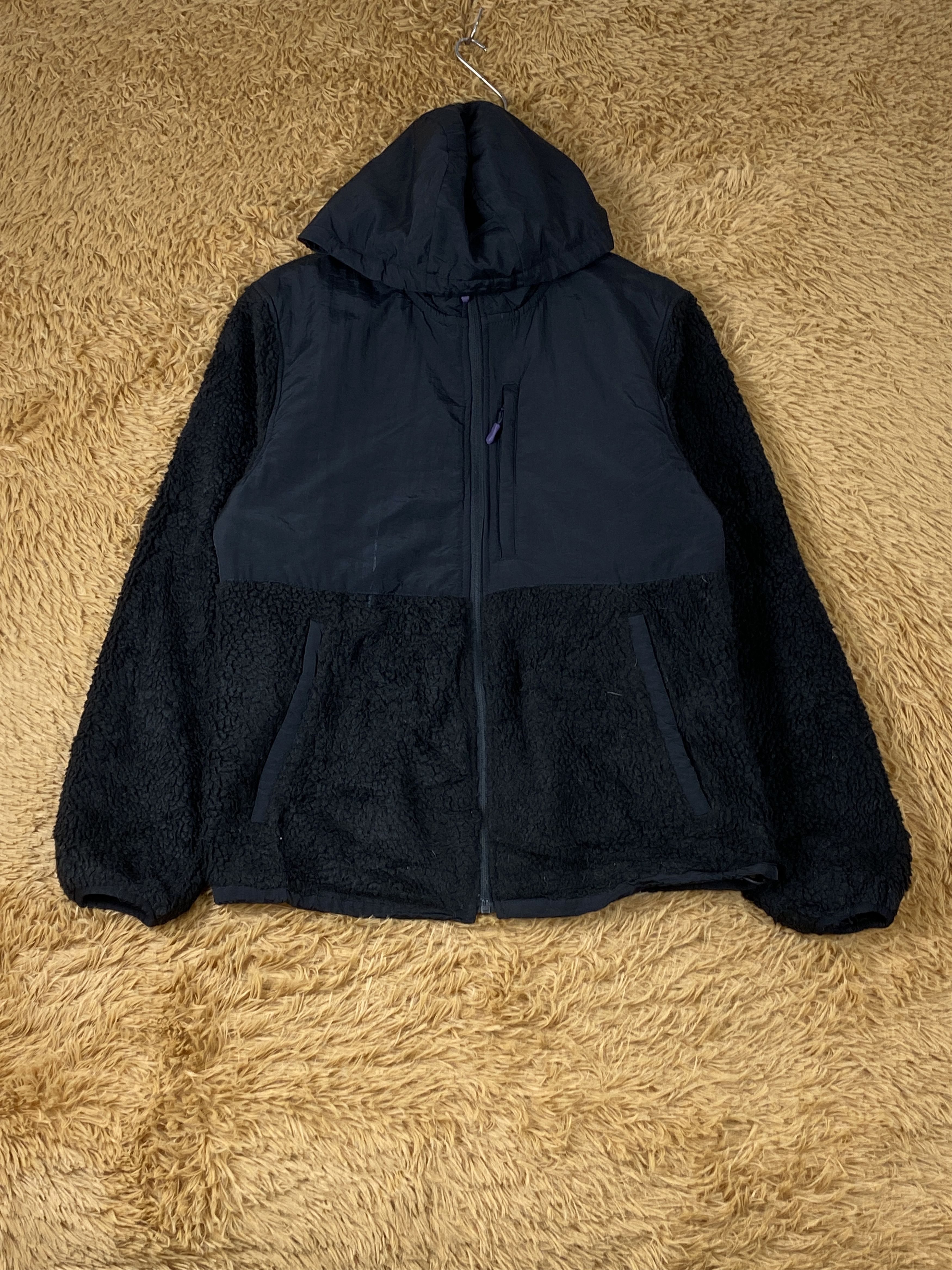 Japanese Brand Vintage Japanese Brand Fleece Hoodie Jacket J1922 Size US S / EU 44-46 / 1 - 1 Thumbnail