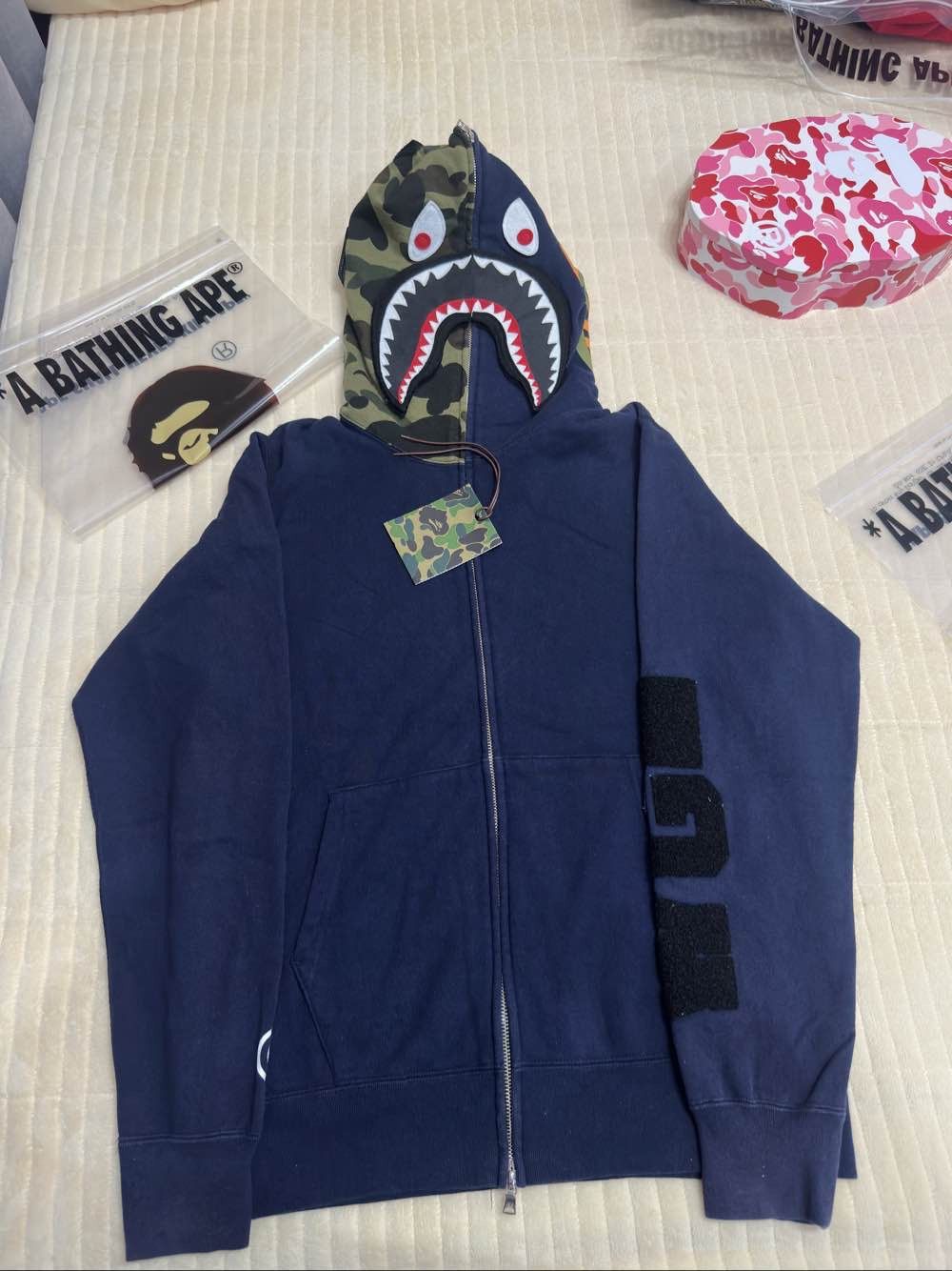 Bape A Bathing Ape Navy Shark Full Zip Hoodie Size L Size US M / EU 48-50 / 2 - 1 Thumbnail